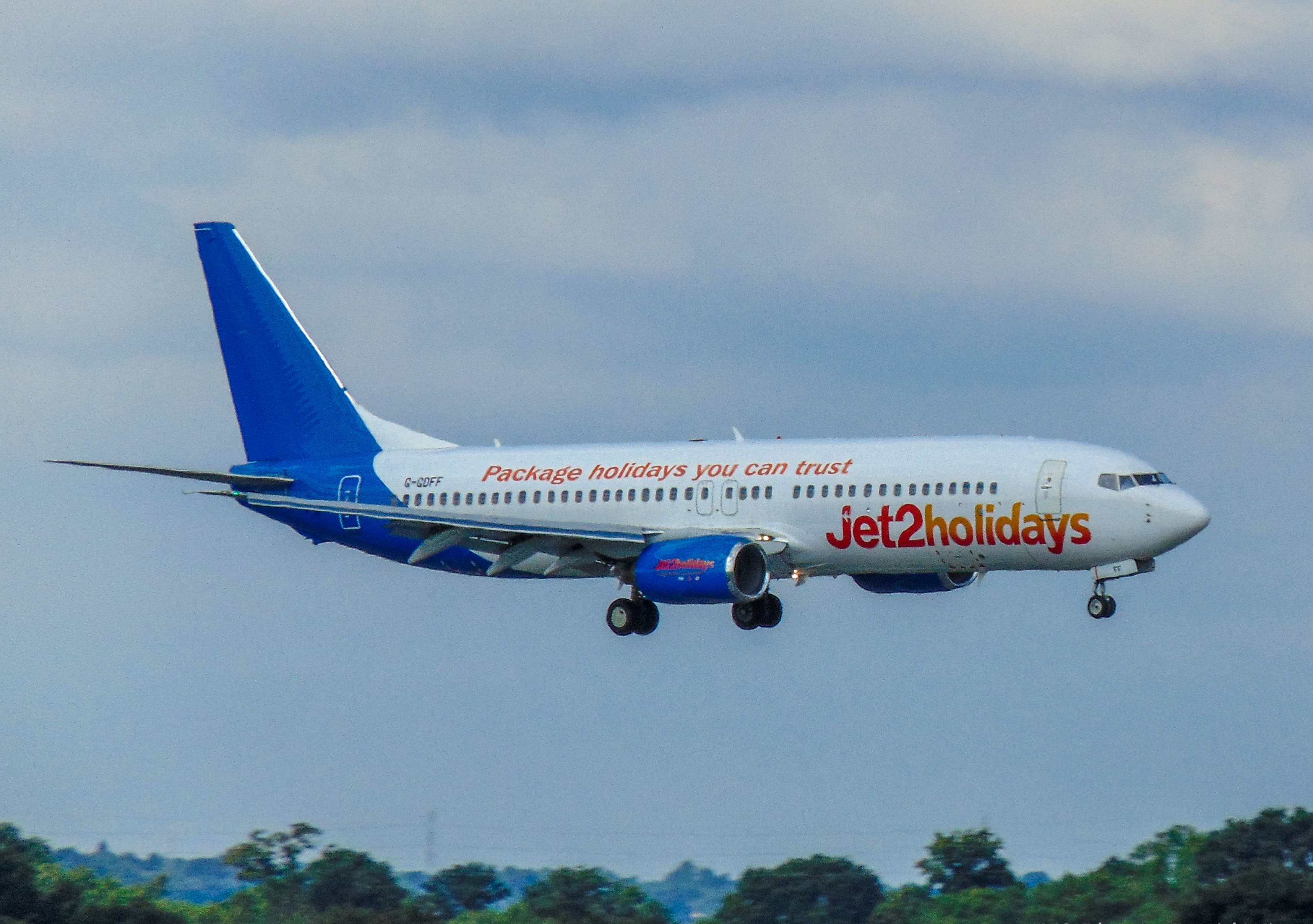 G-GDFF/GGDFF Jet2 Boeing 737-85P Photo by AV8 Photos - AVSpotters.com