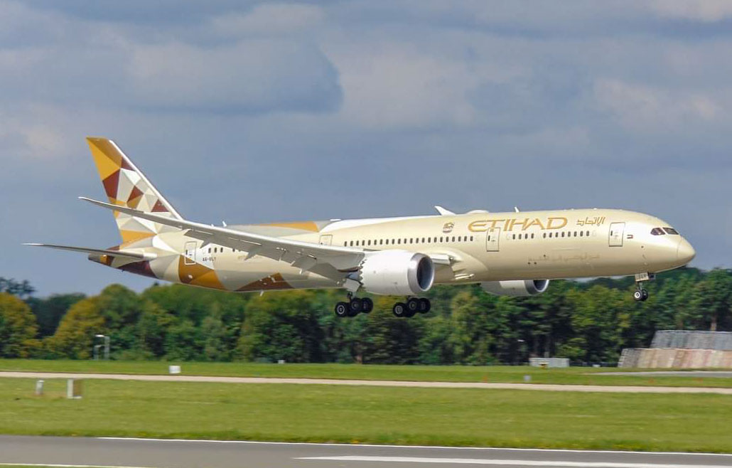 A6-BLY/A6BLY Etihad Airways Boeing 787 Airframe Information - AVSpotters.com