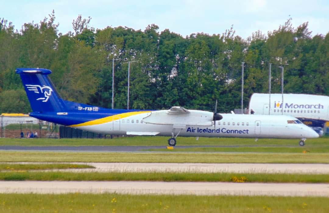 C9-AUZ/C9AUZ Mozambique Expresso Bombardier Dash 8 Airframe Information - AVSpotters.com
