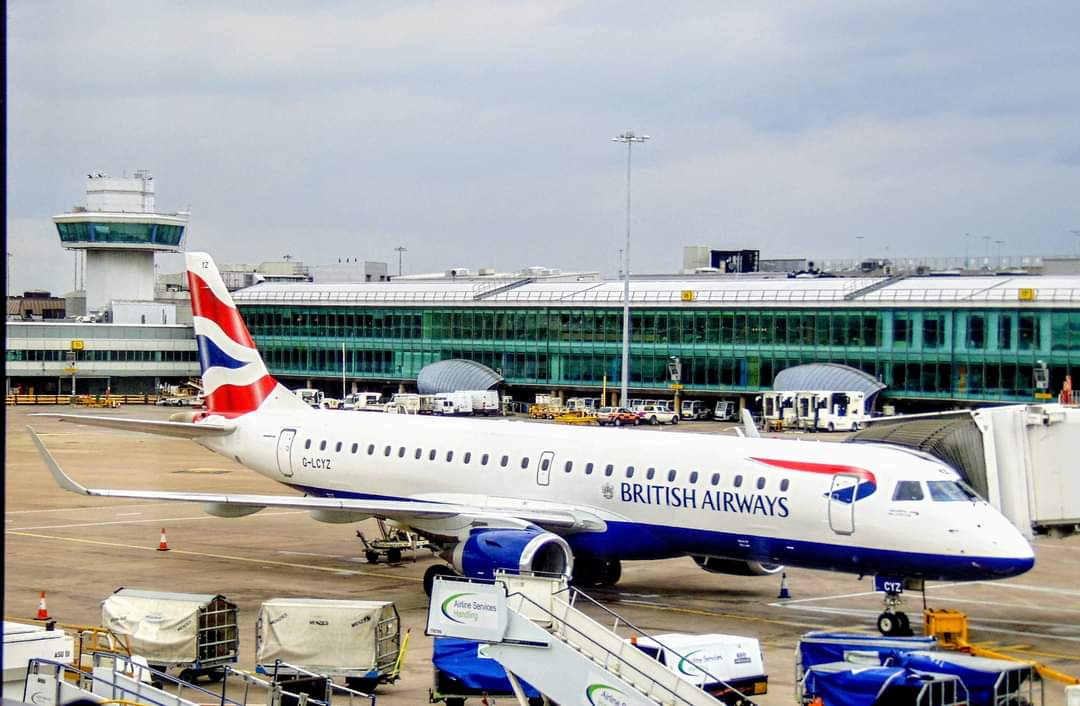 G-LCYZ/GLCYZ BA Cityflyer Embraer ERJ-190LR Photo by AV8 Photos - AVSpotters.com