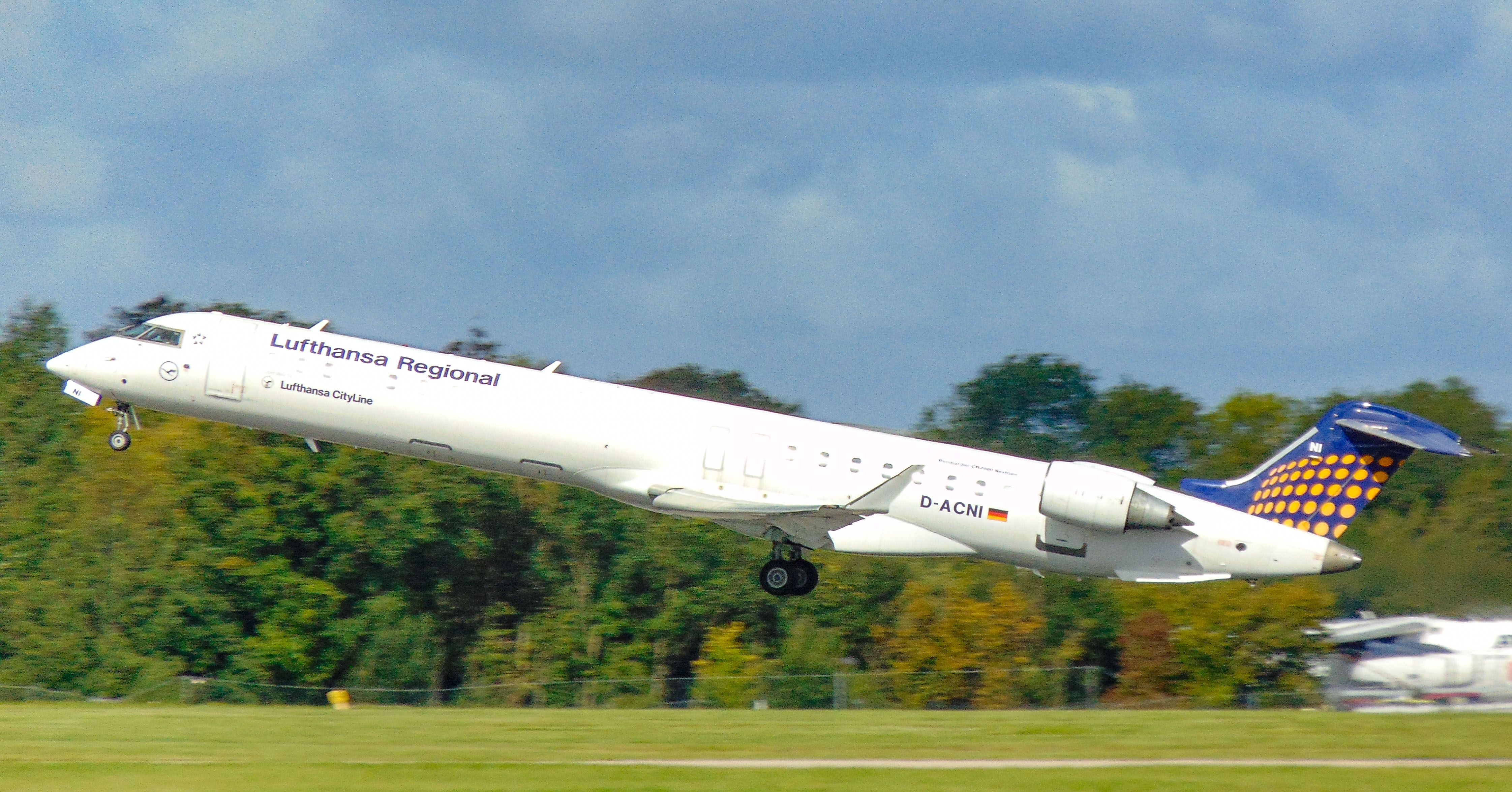 D-ACNI/DACNI Lufthansa Cityline Bombardier CRJ-900 Airframe Information - AVSpotters.com