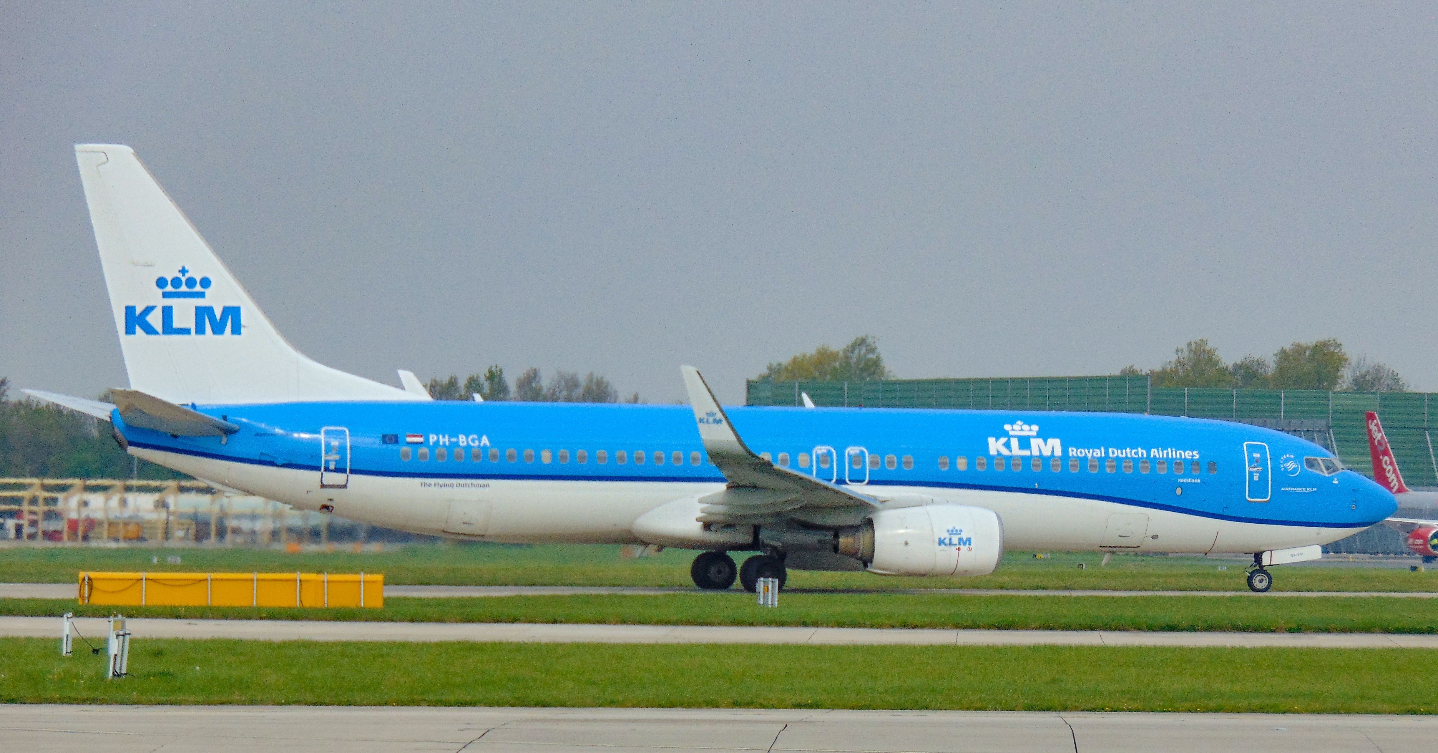 PH-BGA/PHBGA KLM Royal Dutch Airlines Boeing 737 NG Airframe Information - AVSpotters.com