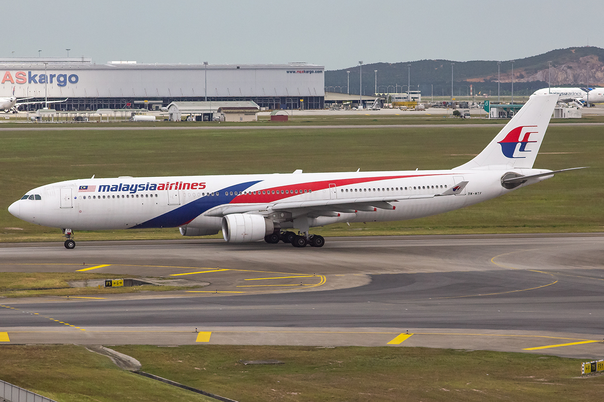 9M-MTF/9MMTF Malaysia Airlines Airbus A330-323E Photo by JLRAviation - AVSpotters.com