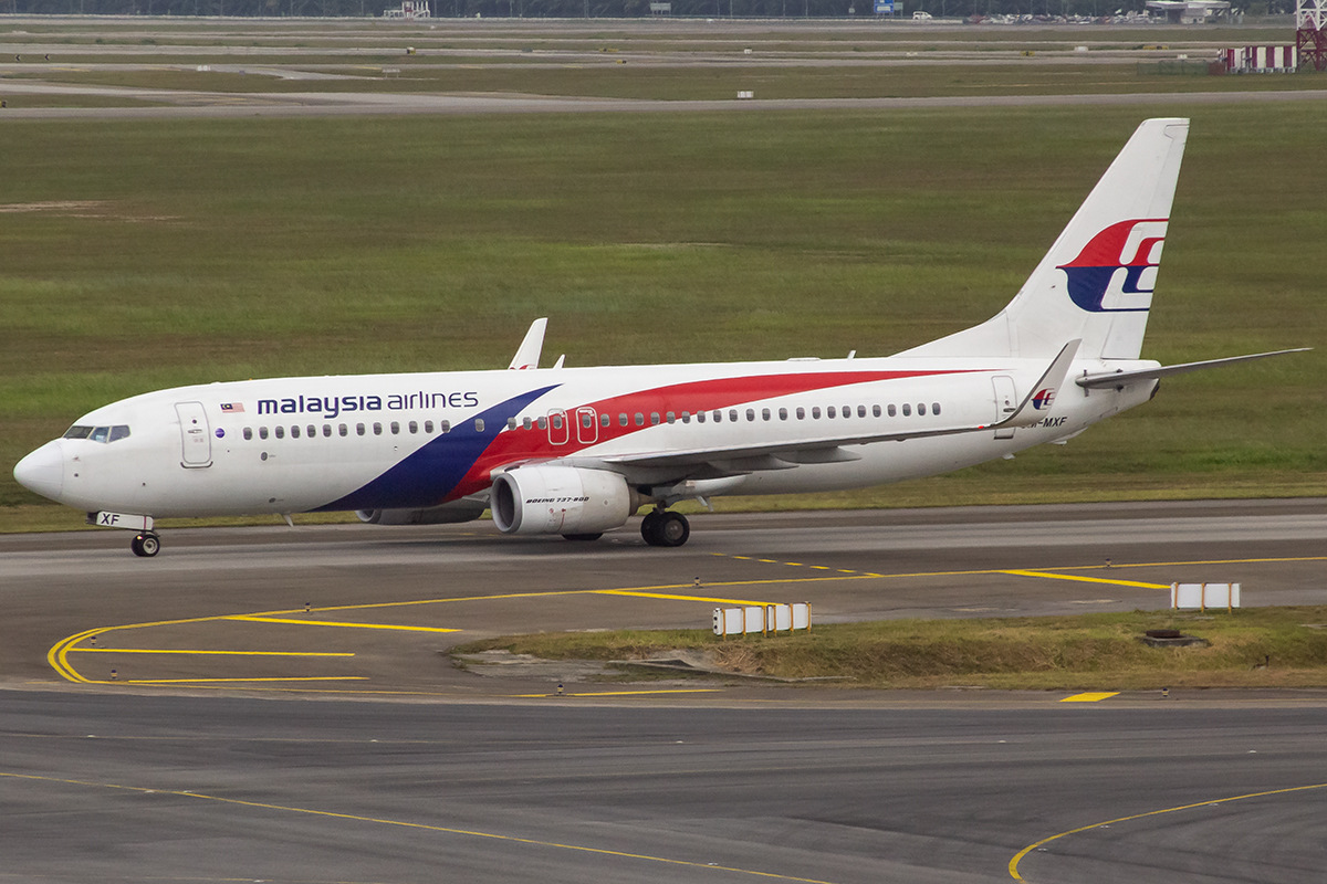 9M-MXF/9MMXF Malaysia Airlines Boeing 737 NG Airframe Information - AVSpotters.com