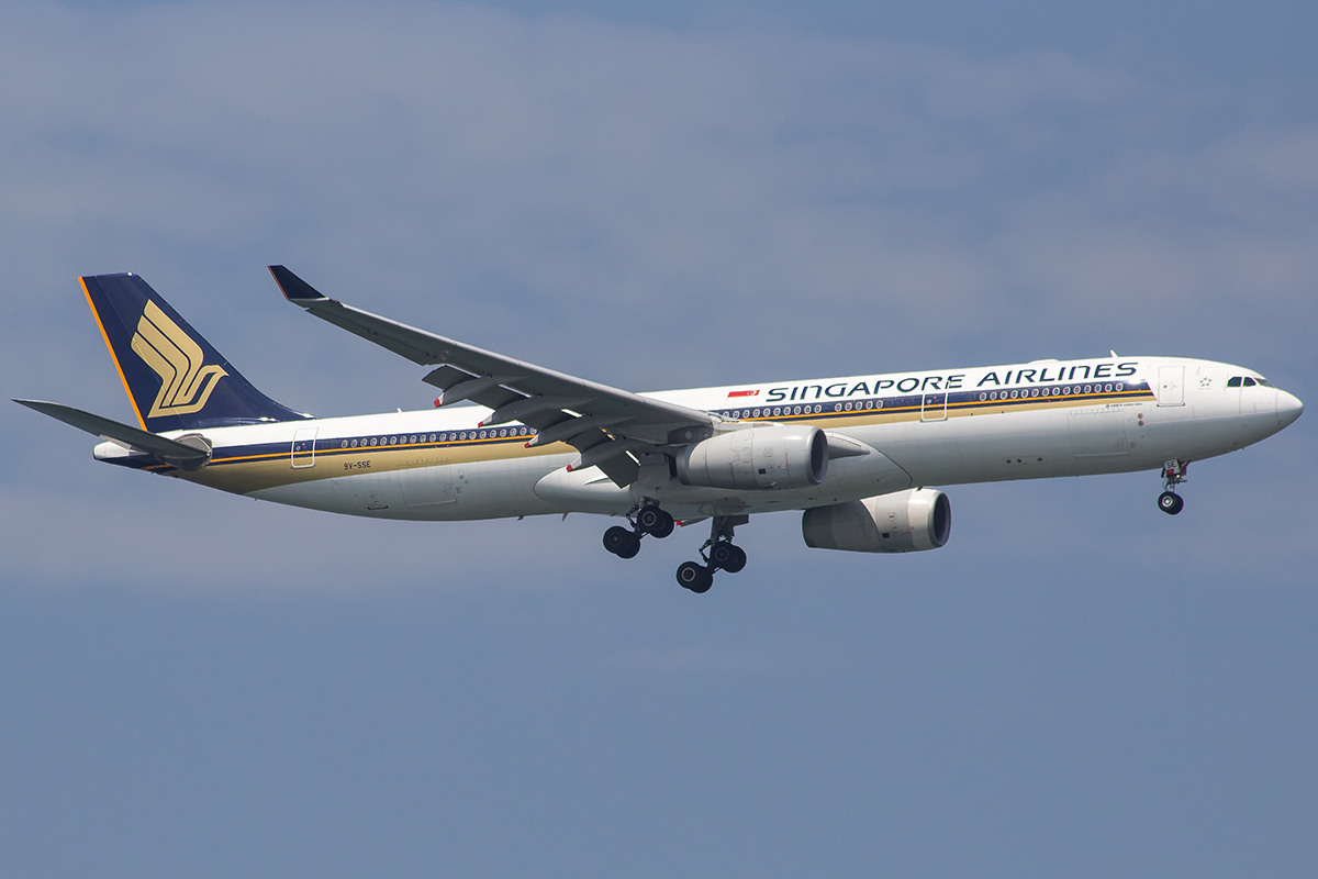 9V-SSE/9VSSE Singapore Airlines Airbus A330-343E Photo by JLRAviation - AVSpotters.com
