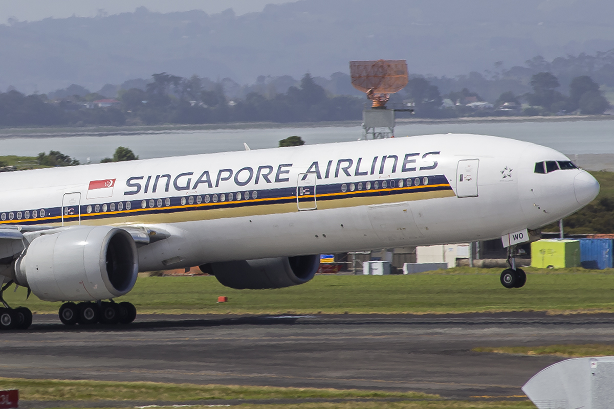 9V-SWO/9VSWO Singapore Airlines Boeing 777-312ER Photo by JLRAviation - AVSpotters.com