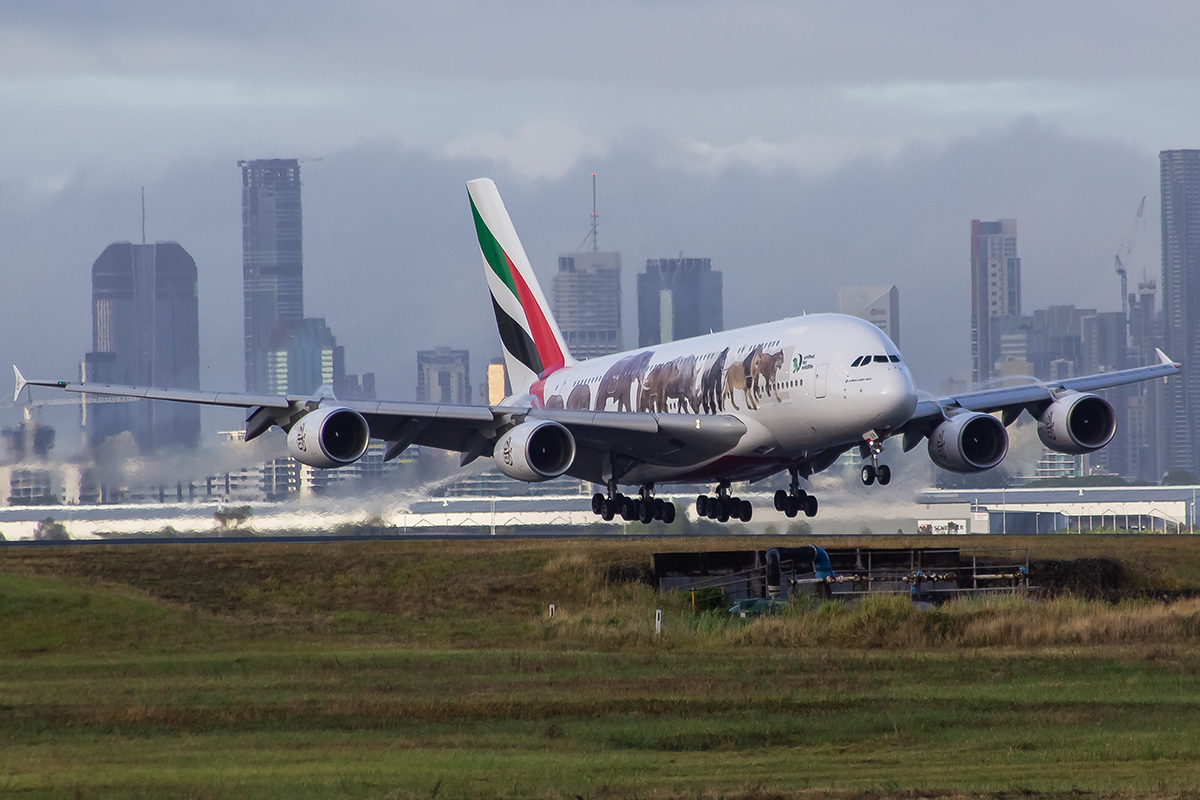 A6-EEQ/A6EEQ Emirates Airlines Airbus A380 Airframe Information - AVSpotters.com