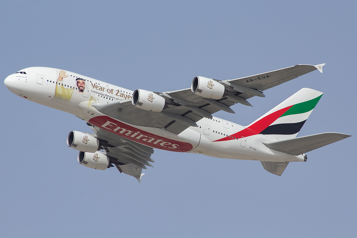 A6-EUA/A6EUA Emirates Airlines Airbus A380 Airframe Information - AVSpotters.com