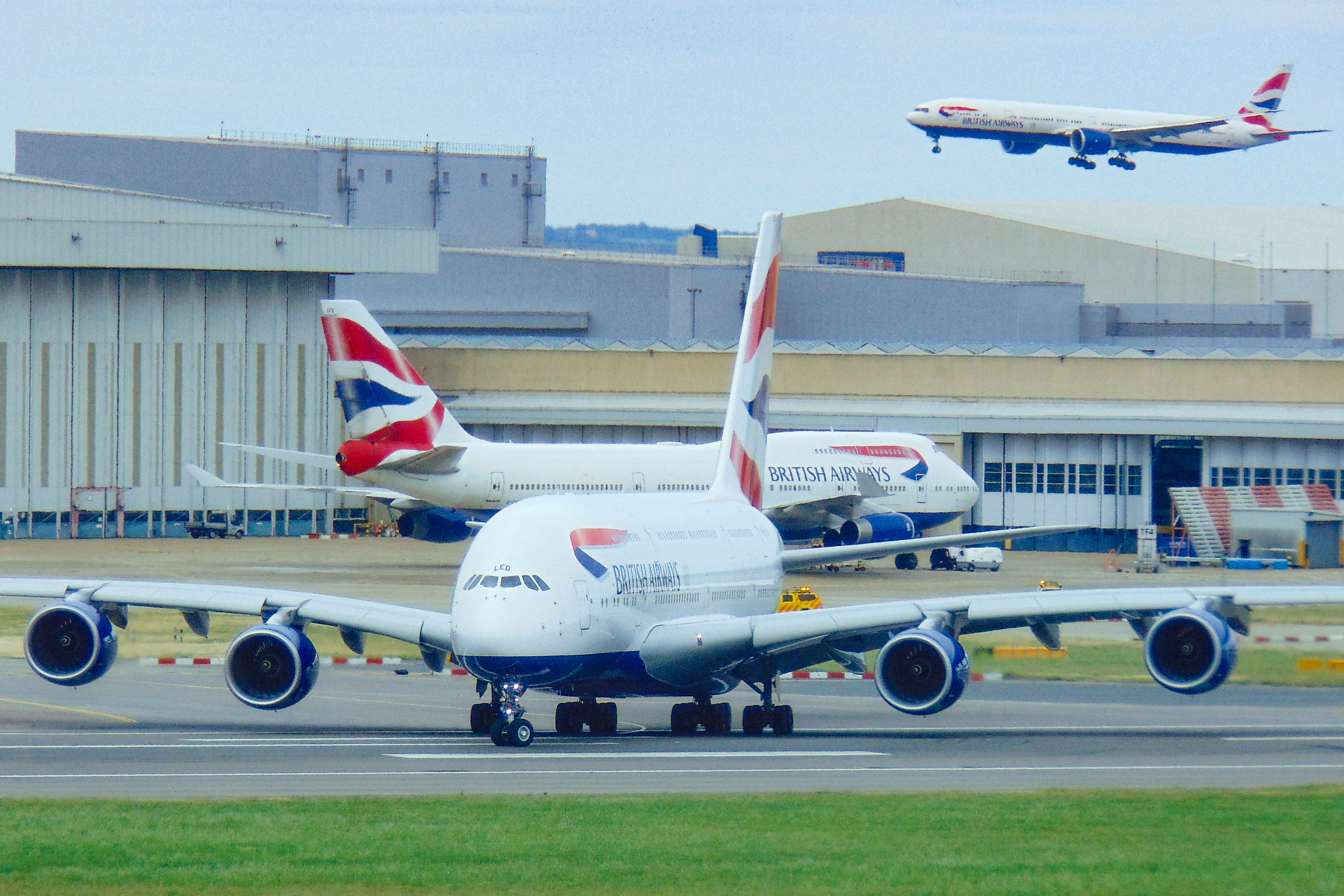 G-XLED/GXLED British Airways Airbus A380-841 Photo by AV8 Photos - AVSpotters.com