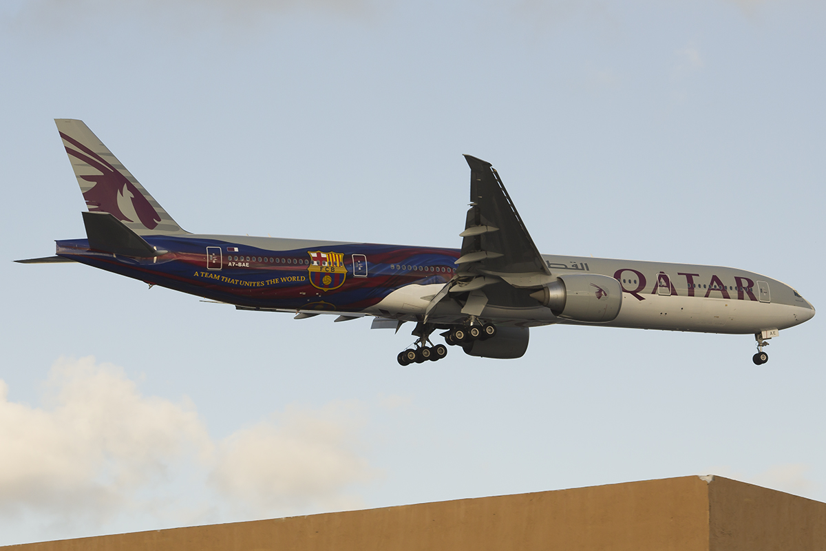 A7-BAE/A7BAE Qatar Airways Boeing 777-3DZER Photo by JLRAviation - AVSpotters.com