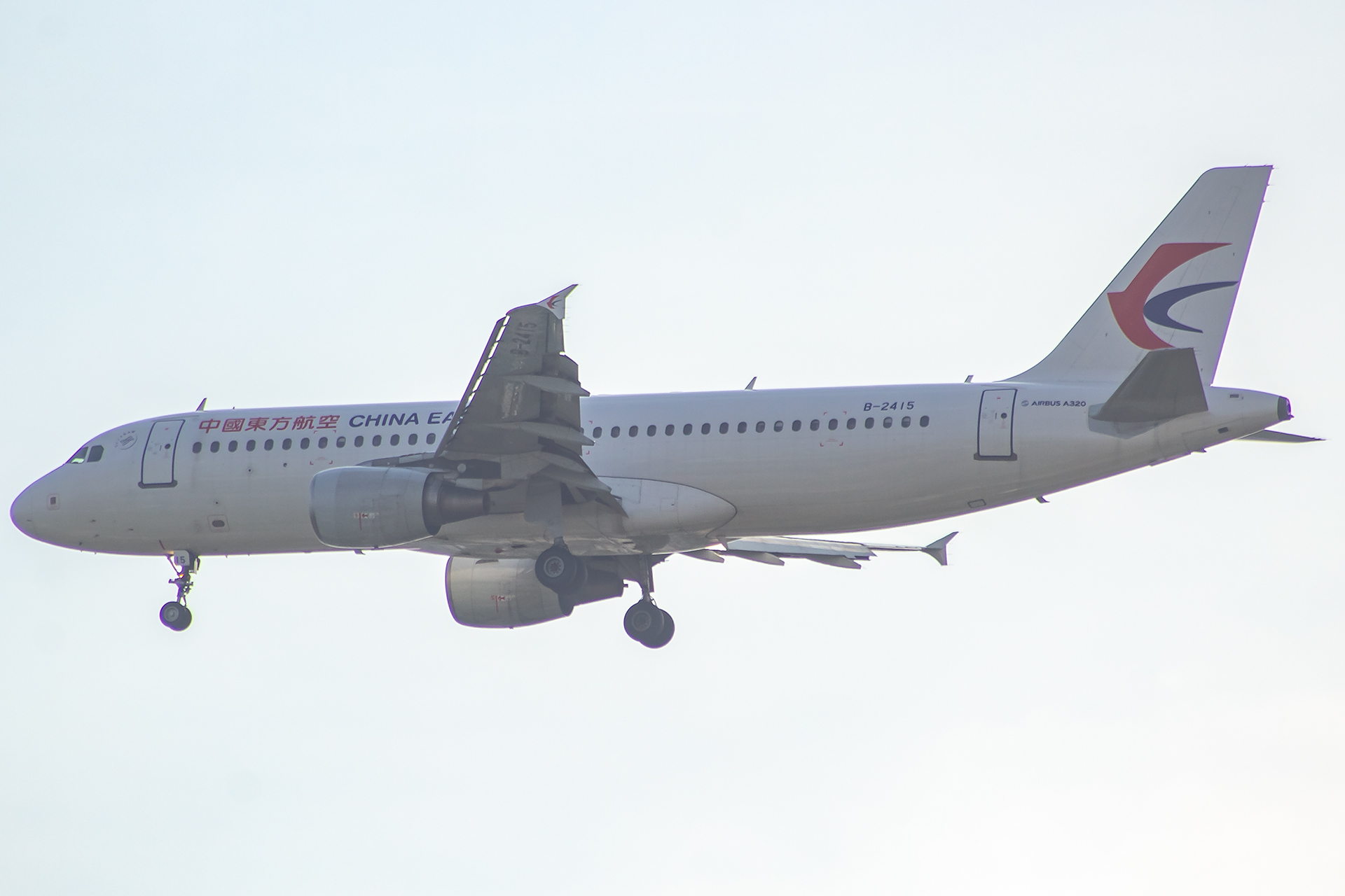 B-2415/B2415 China Eastern Airlines Airbus A320-214 Photo by JLRAviation - AVSpotters.com