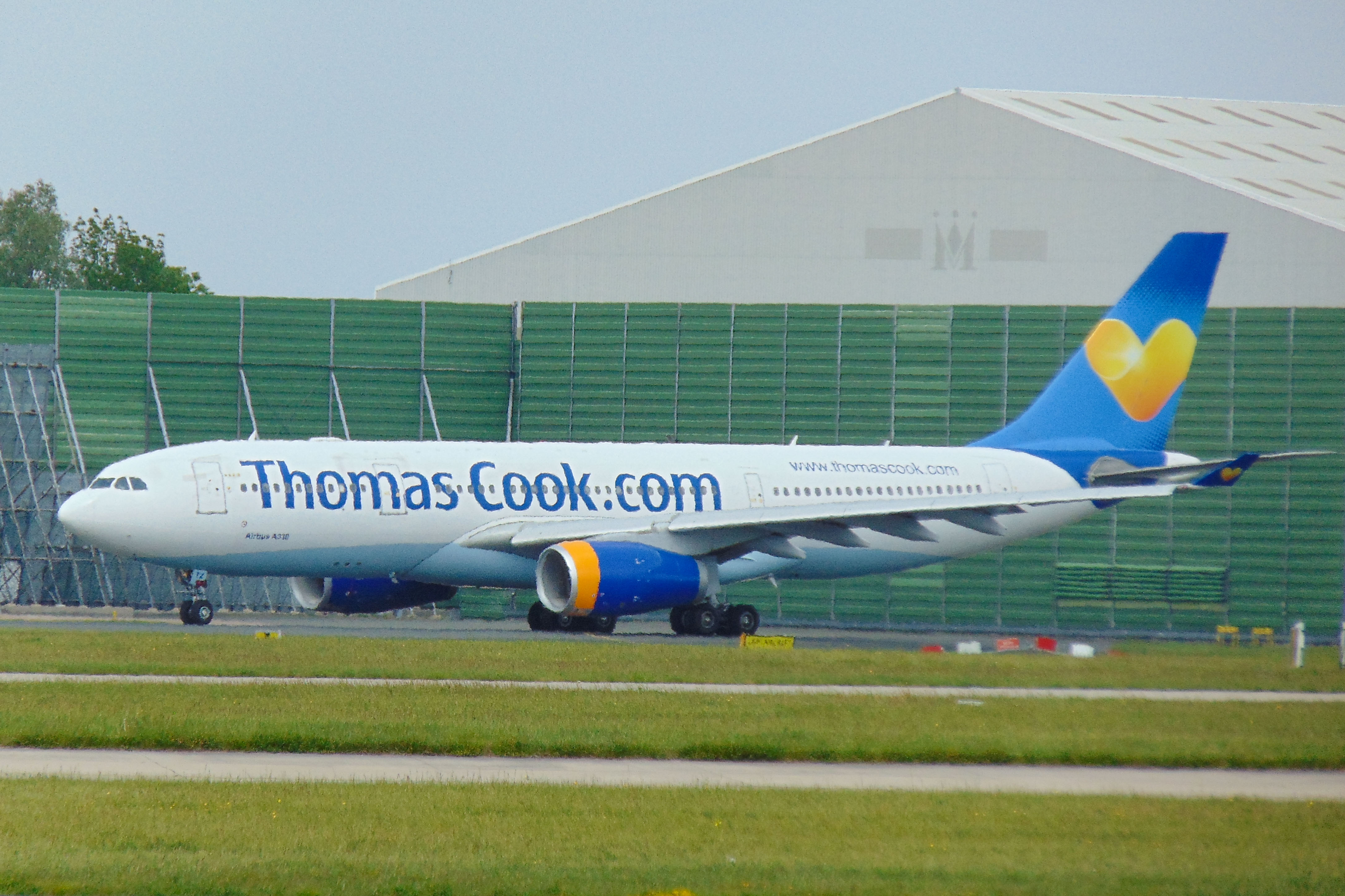 G-CHTZ/GCHTZ Thomas Cook Airlines Airbus A330-243 Photo by AV8 Photos - AVSpotters.com