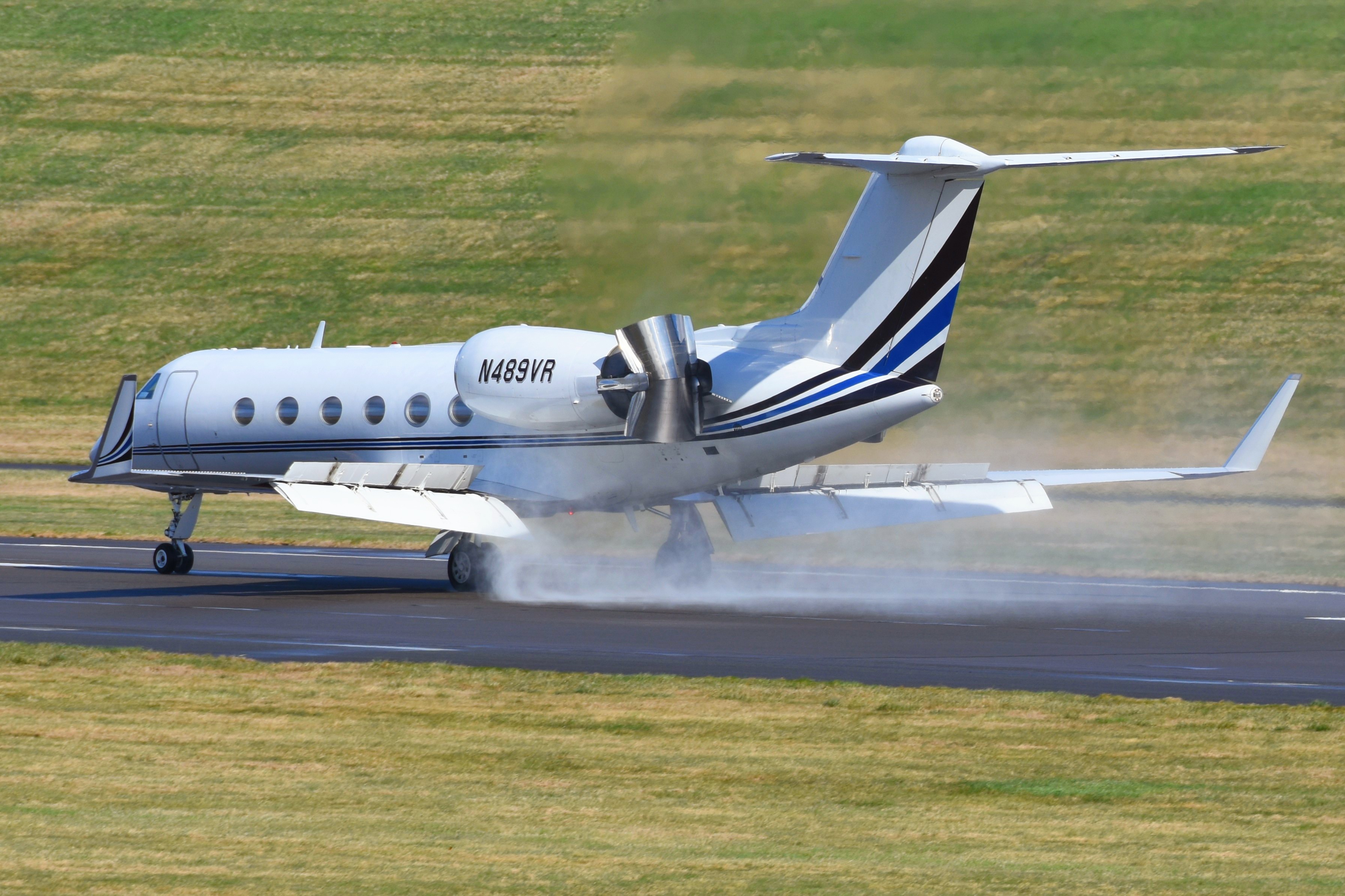 N489VR/N489VR Corporate Gulfstream Gulfstream G-IV SP Photo by Jamie Price - AVSpotters.com