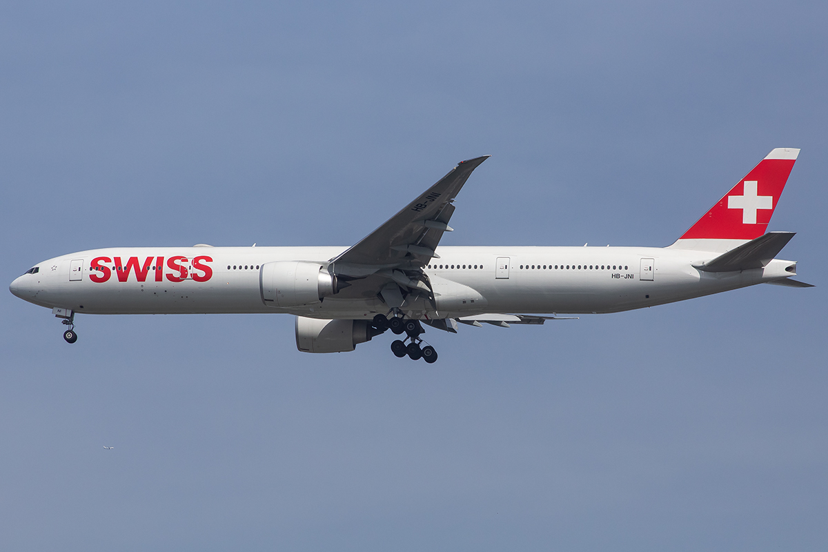 HB-JNI/HBJNI Swiss International Air Lines Boeing 777 Airframe Information - AVSpotters.com
