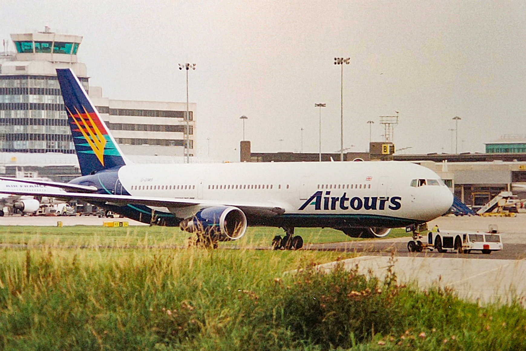 G-DIMB/GDIMB Airtours International Boeing 767-31KER Photo by AV8 Photos - AVSpotters.com