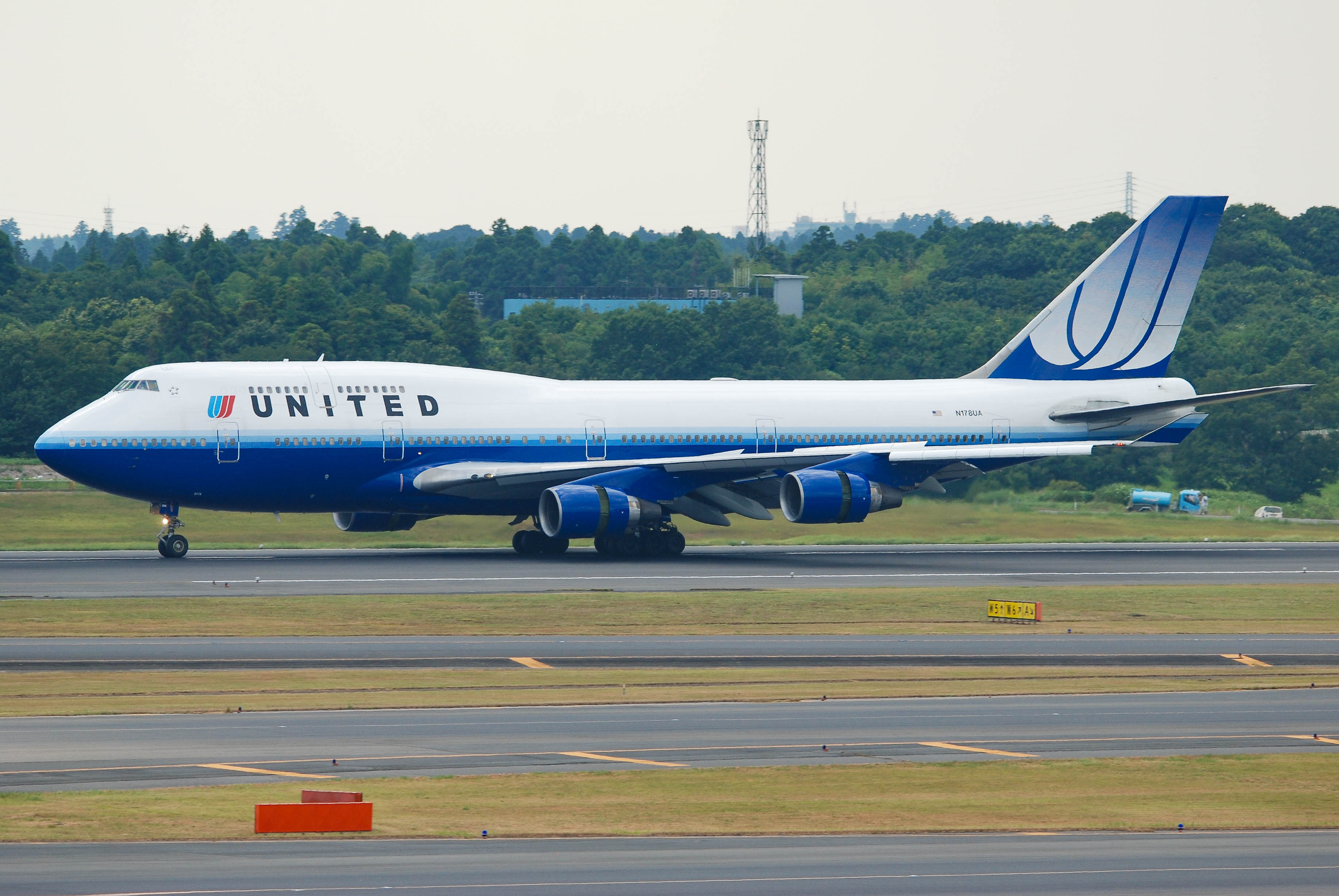 N178UA/N178UA United Airlines Boeing 747 Airframe Information - AVSpotters.com