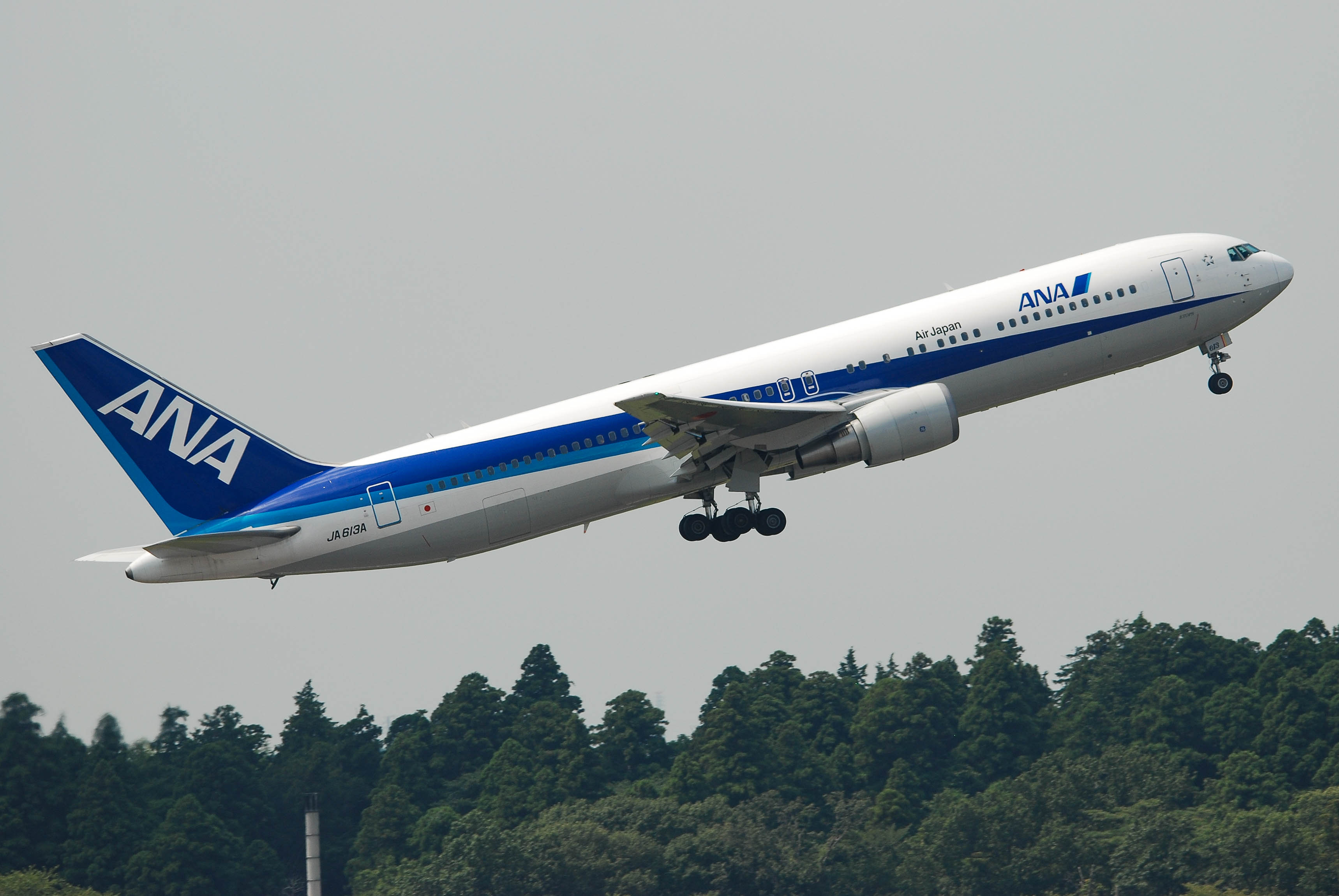 JA613A/JA613A ANA - All Nippon Airways Boeing 767-381ER Photo by colinw - AVSpotters.com