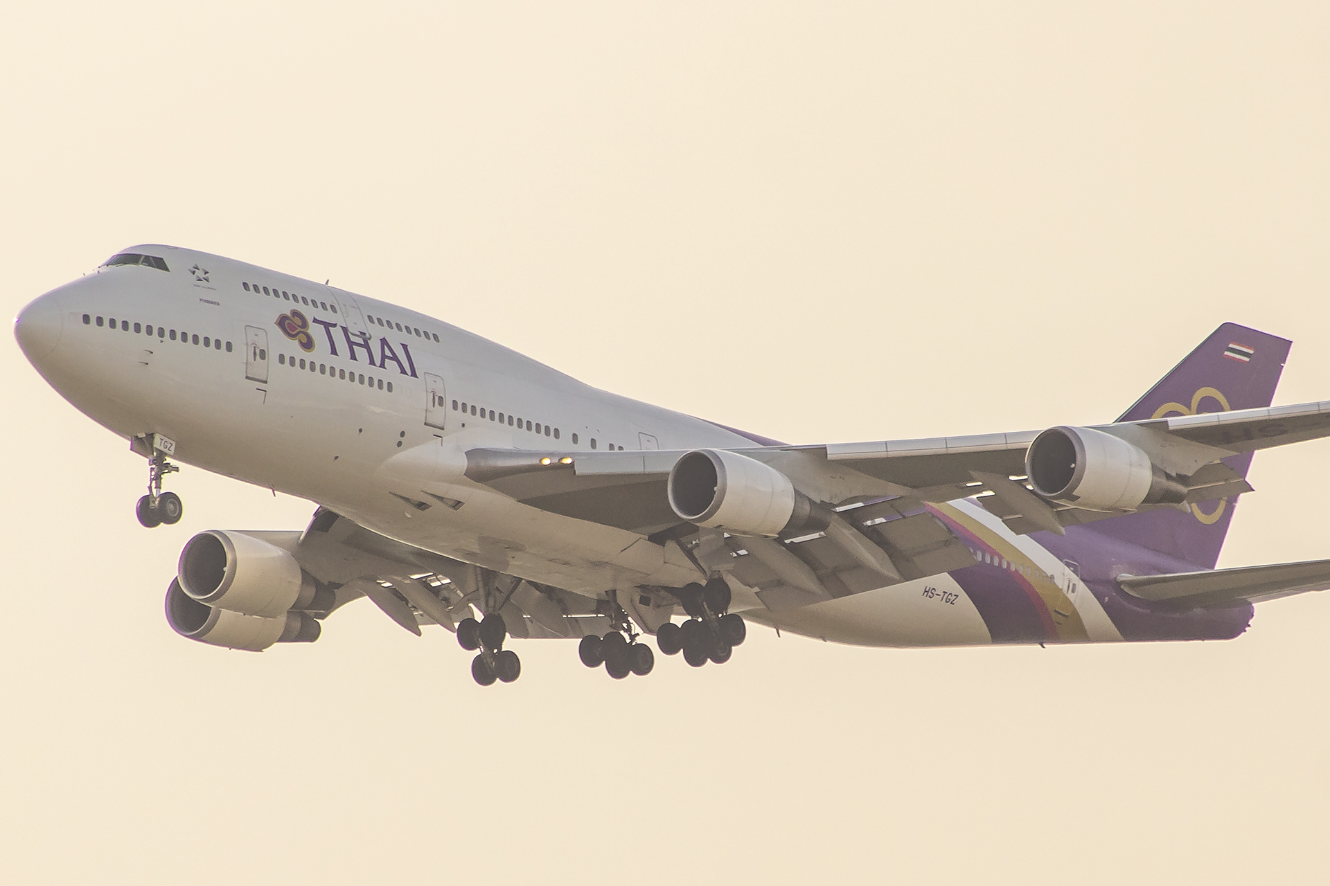 HS-TGZ/HSTGZ Thai Airways International Boeing 747-4D7 Photo by JLRAviation - AVSpotters.com