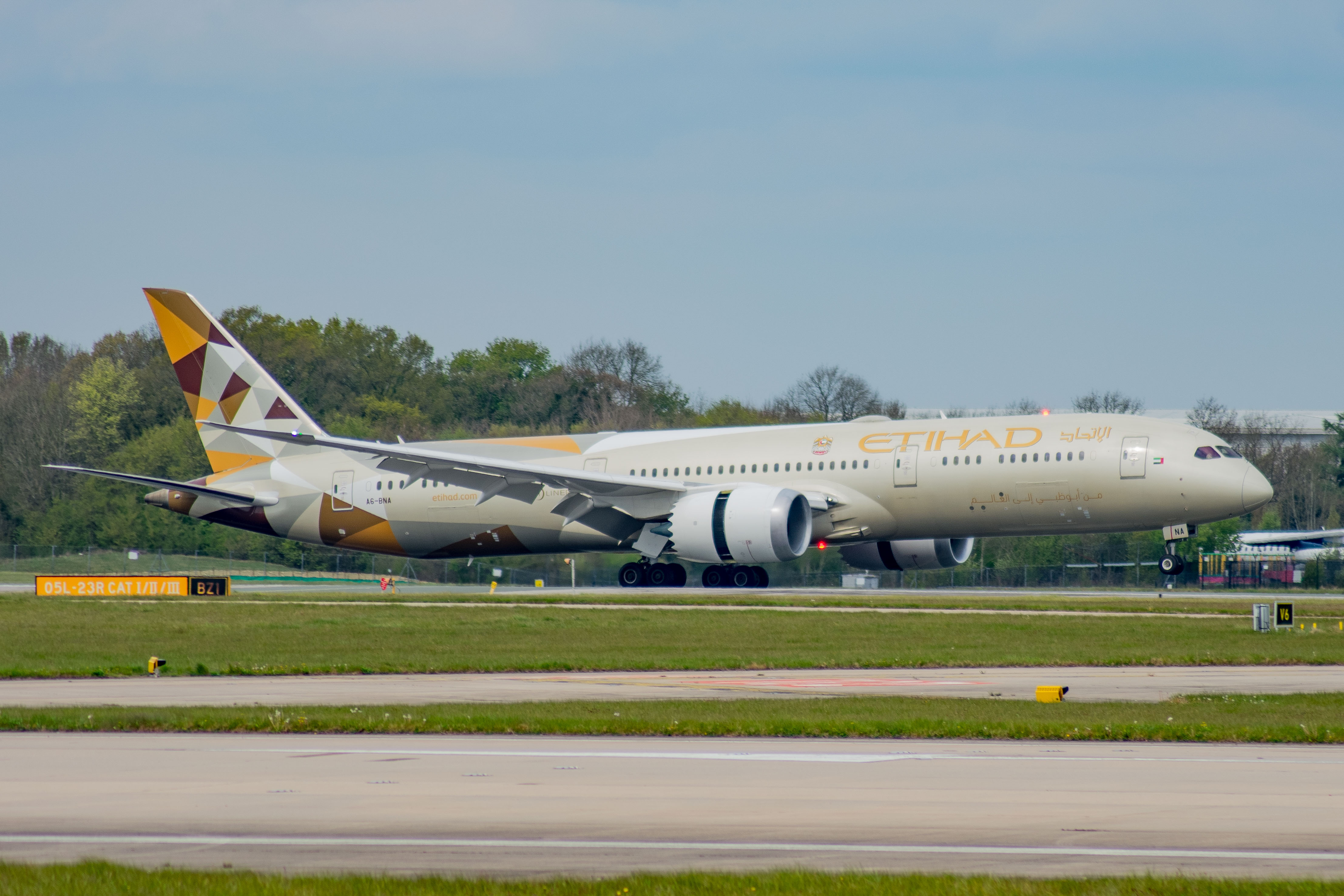 A6-BNA/A6BNA Etihad Airways Boeing 787-9 Photo by AV8 Photos - AVSpotters.com