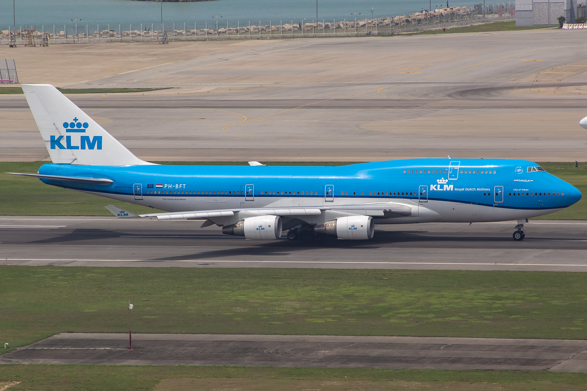 PH-BFT/PHBFT KLM Royal Dutch Airlines Boeing 747-406 Photo by JLRAviation - AVSpotters.com