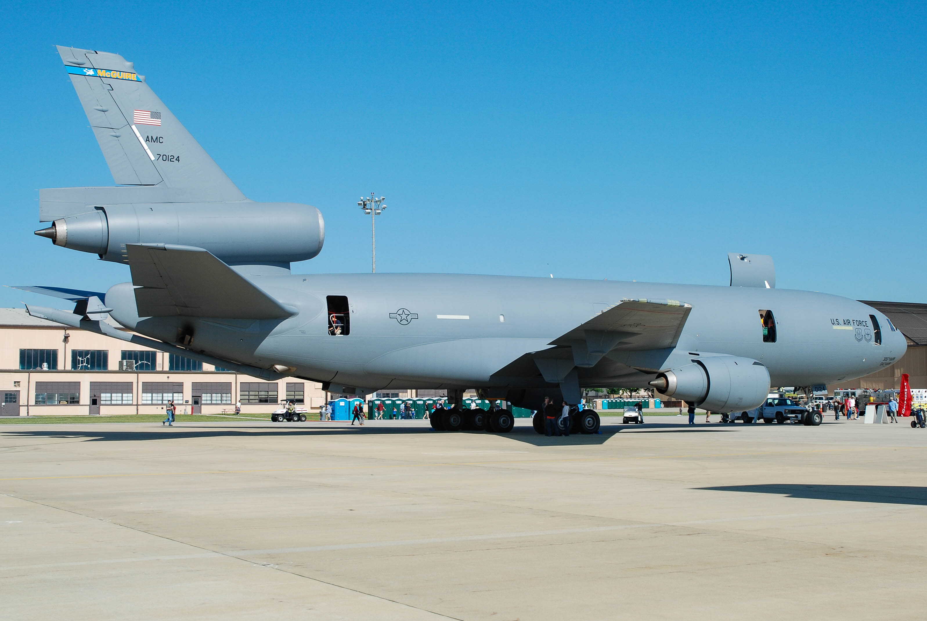 87-0124/870124 USAF - United States Air Force Douglas KC-10A Extender Photo by colinw - AVSpotters.com