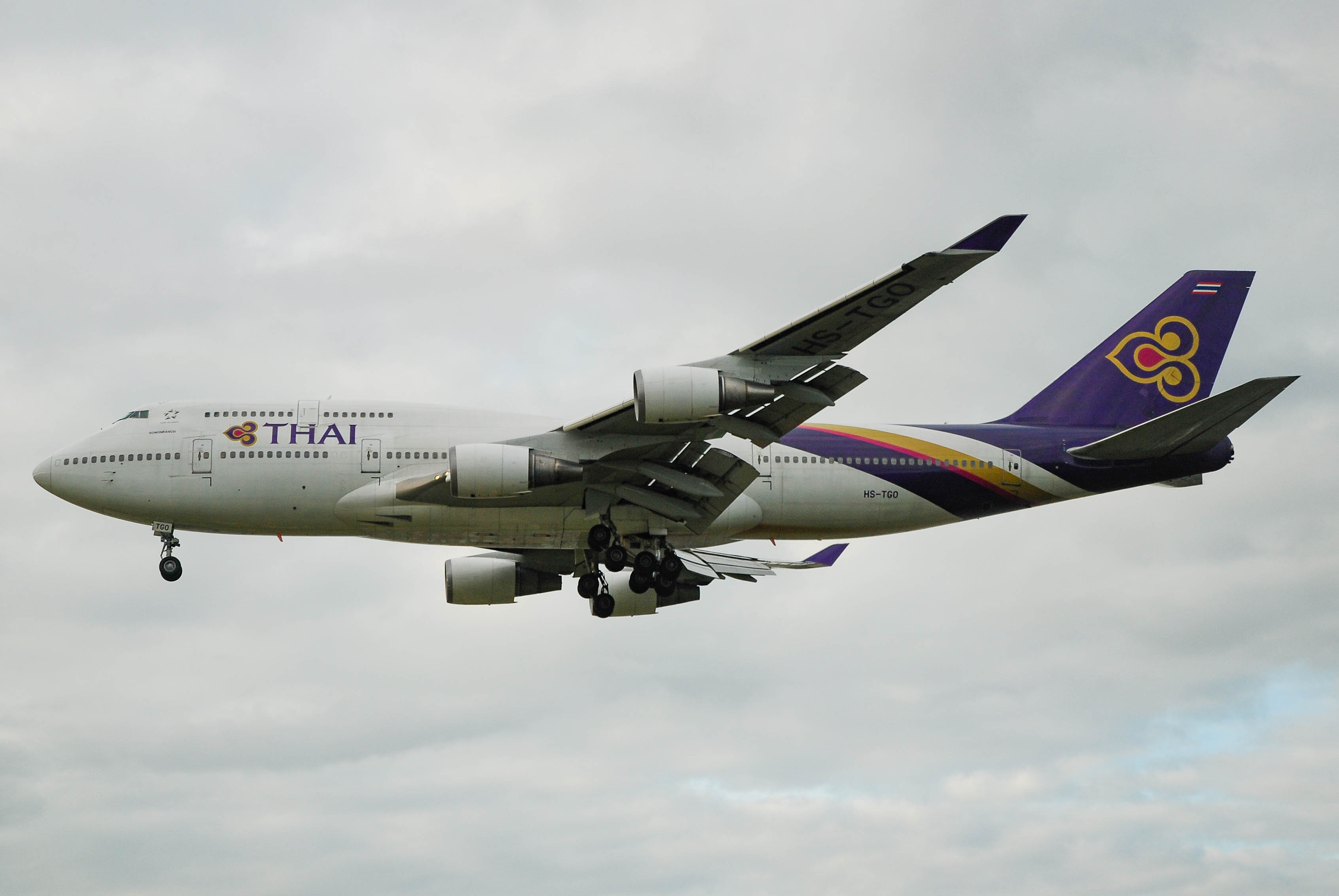 HS-TGO/HSTGO Thai Airways International Boeing 747 Airframe Information - AVSpotters.com