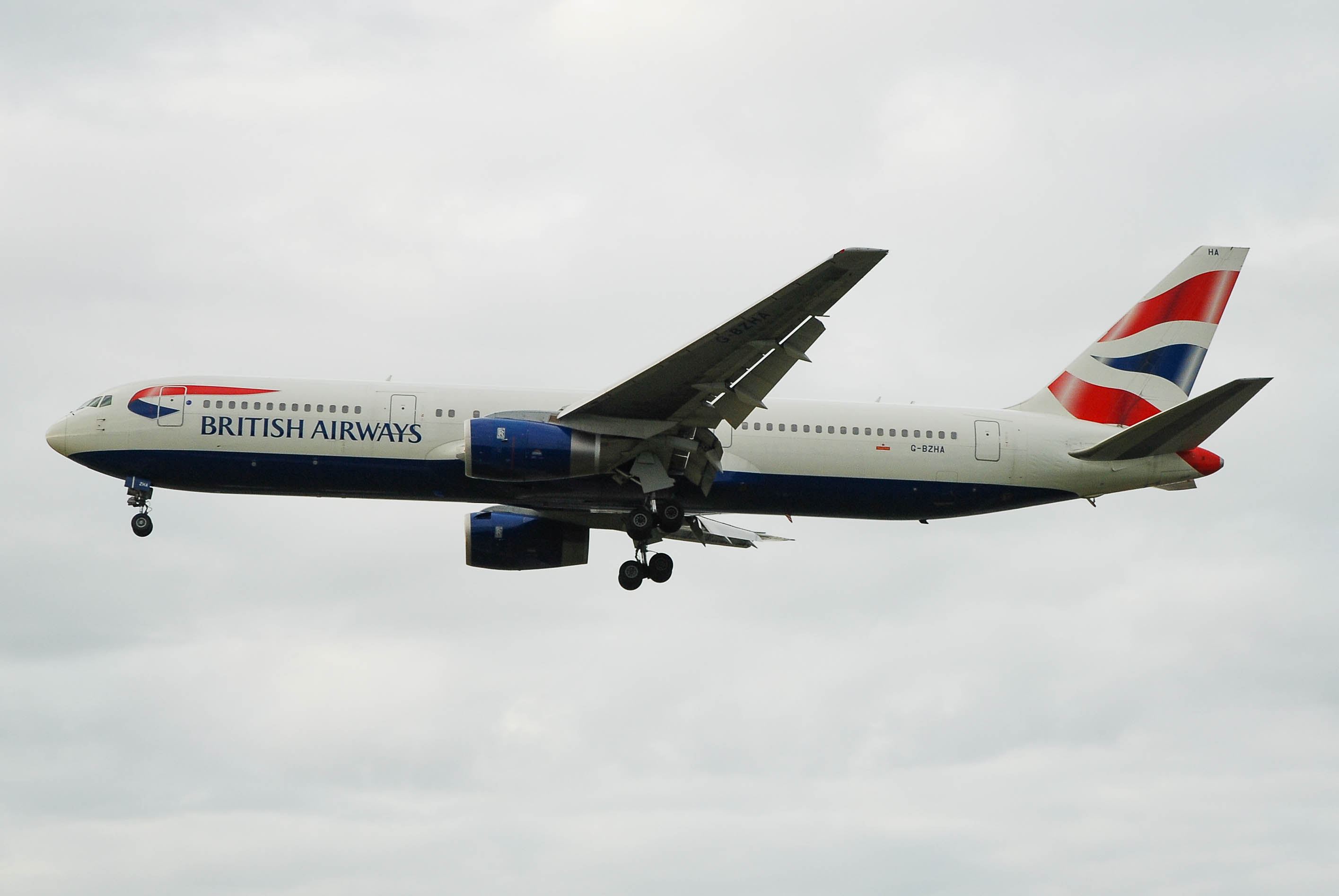 G-BZHA/GBZHA British Airways Boeing 767 Airframe Information - AVSpotters.com