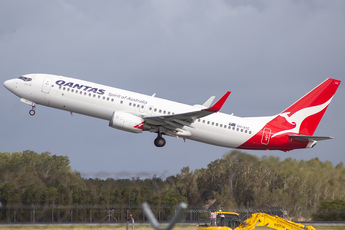 VH-VYC/VHVYC Qantas Boeing 737 NG Airframe Information - AVSpotters.com