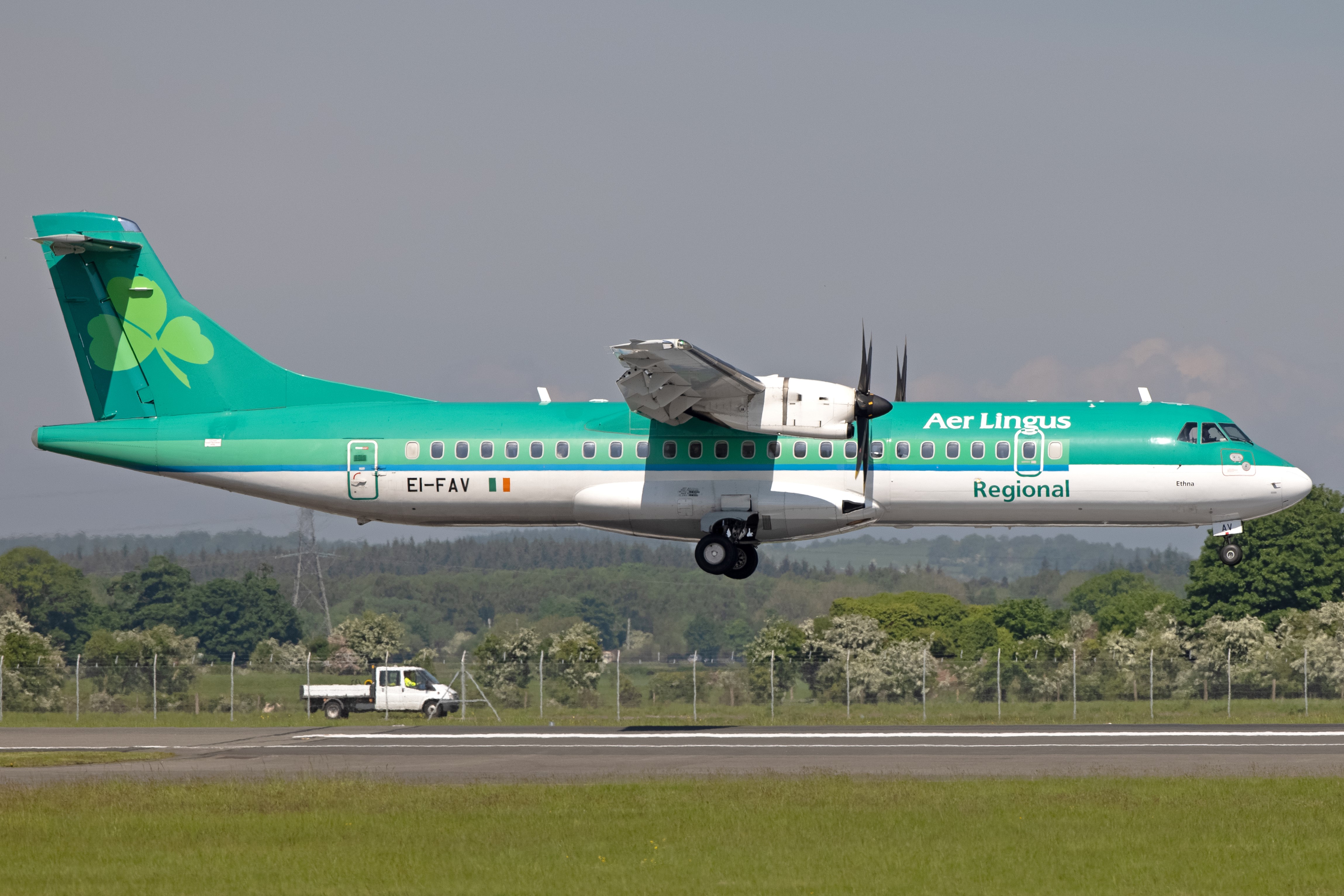 EI-FAV/EIFAV Aer Lingus Regional ATR 72 Airframe Information - AVSpotters.com