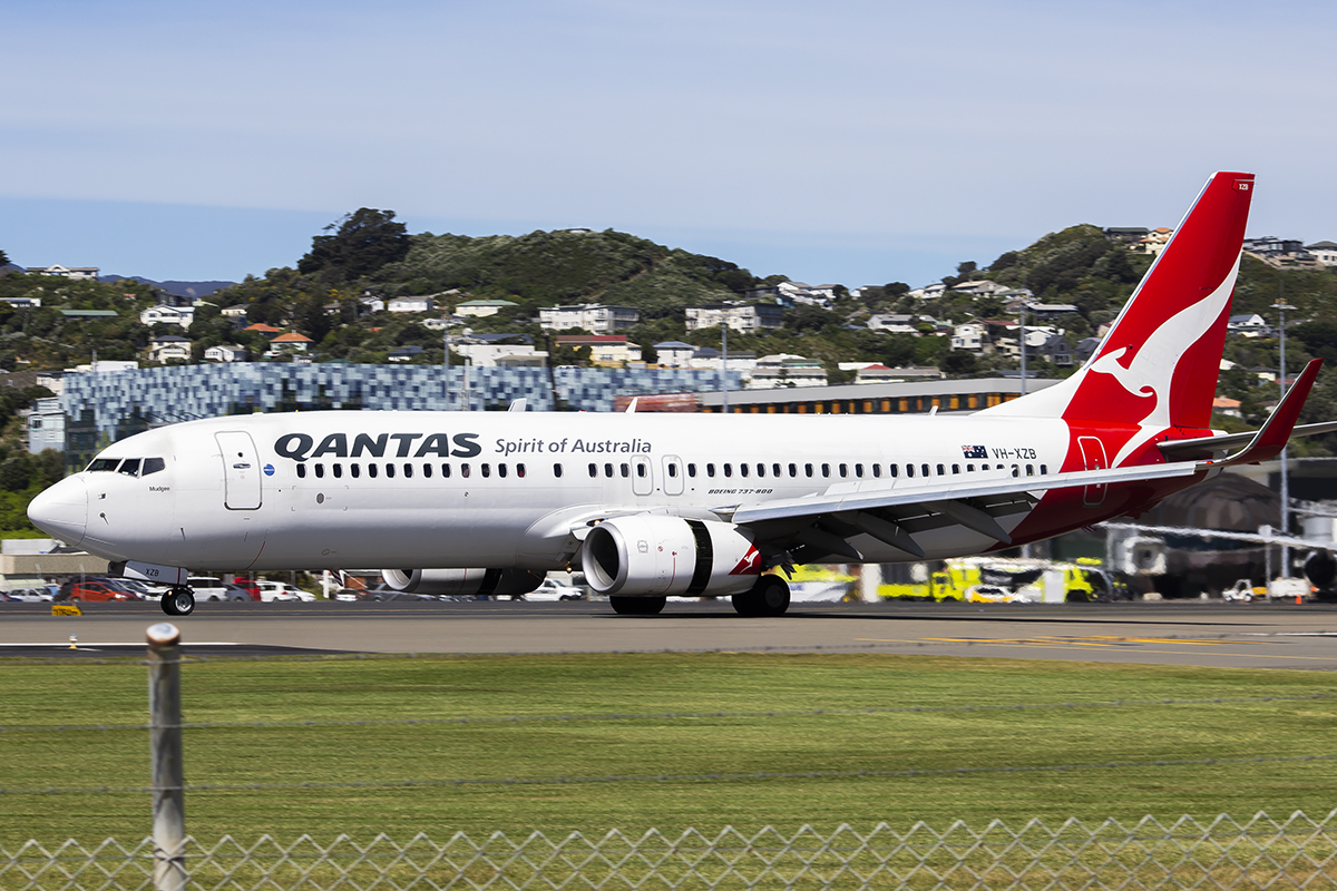 VH-XZB/VHXZB Qantas Boeing 737 NG Airframe Information - AVSpotters.com