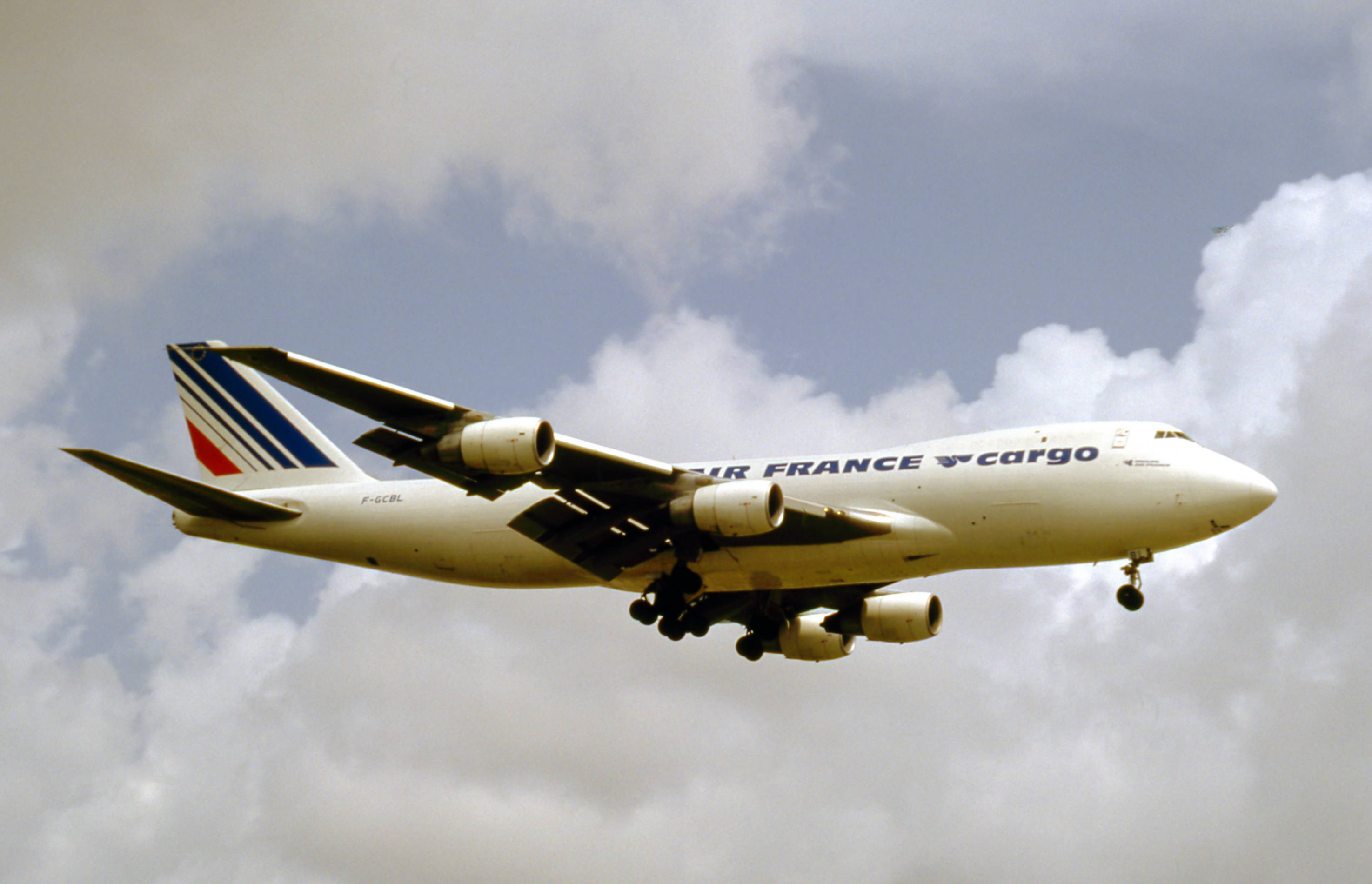 2-LERA/2LERA Lessor Boeing 747 Airframe Information - AVSpotters.com