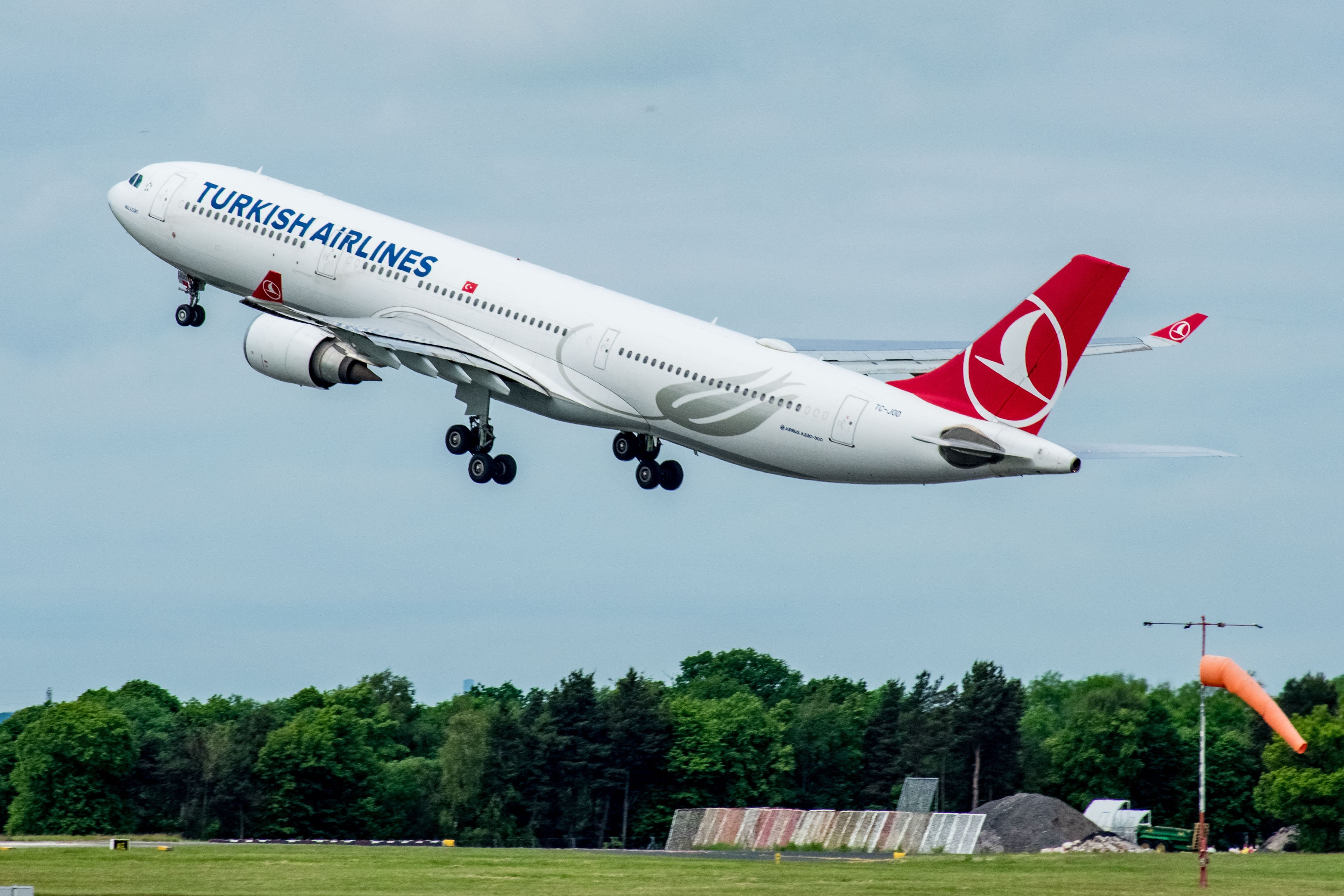 TC-JOD/TCJOD THY Turkish Airlines Airbus A330-303 Photo by AV8 Photos - AVSpotters.com