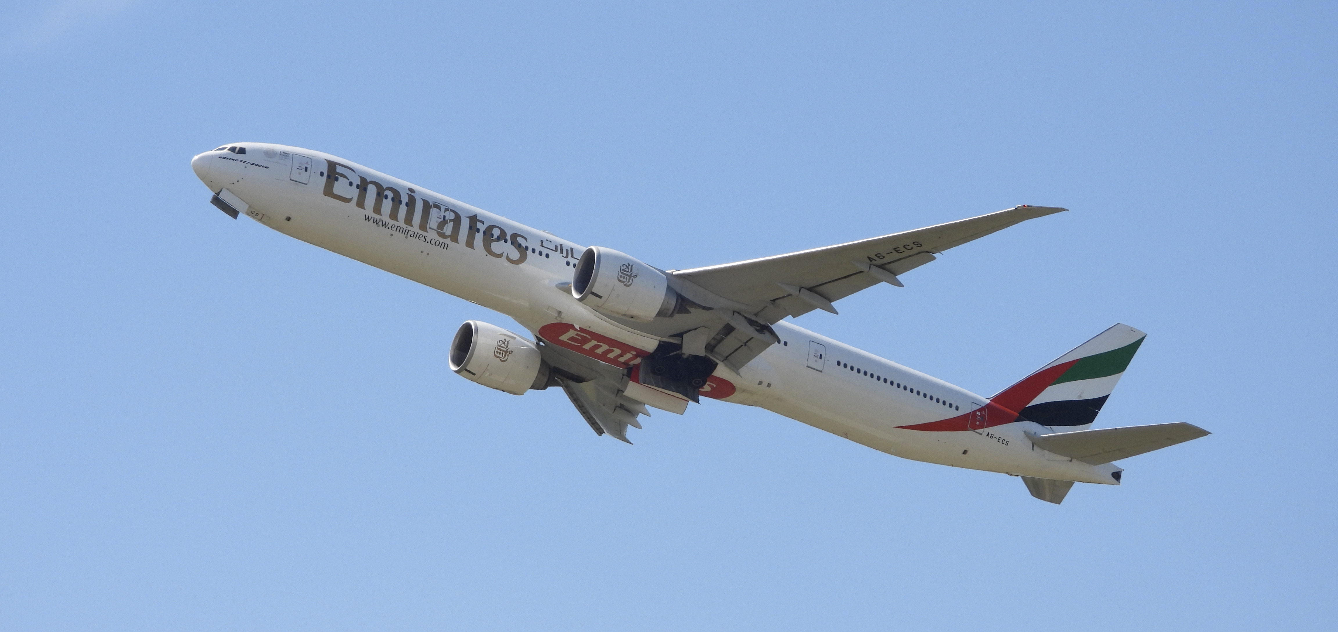 A6-ECS/A6ECS Emirates Airlines Boeing 777-31HER Photo by Emirates101 - AVSpotters.com