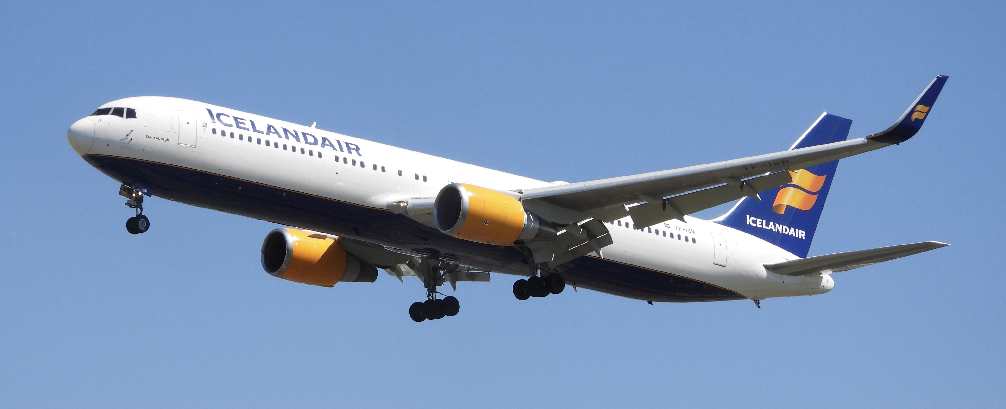 TF-ISN/TFISN Icelandair Boeing 767-319ER(WL) Photo by Emirates101 - AVSpotters.com