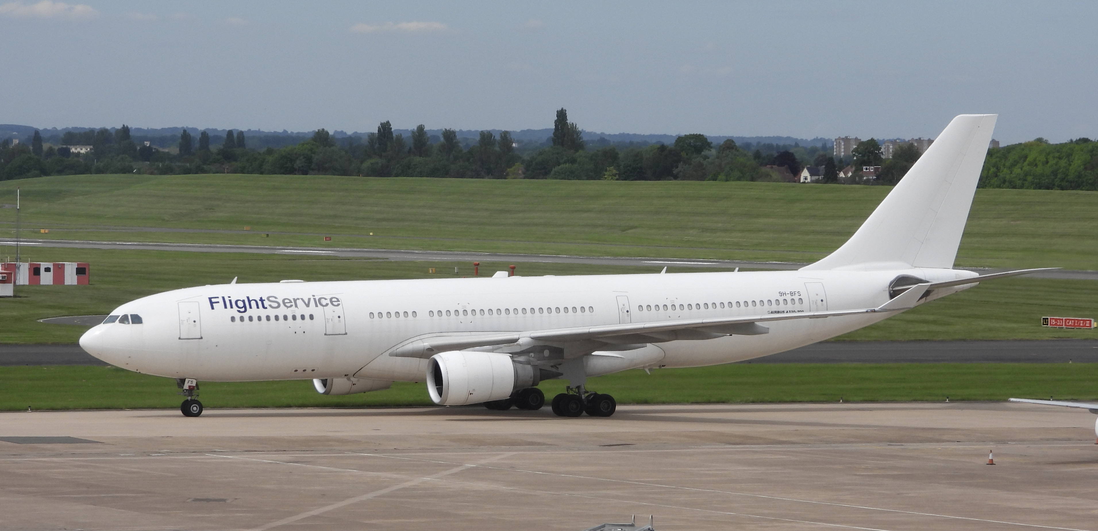 9H-BFS/9HBFS Maleth-Aero Airbus A330-203 Photo by Emirates101 - AVSpotters.com