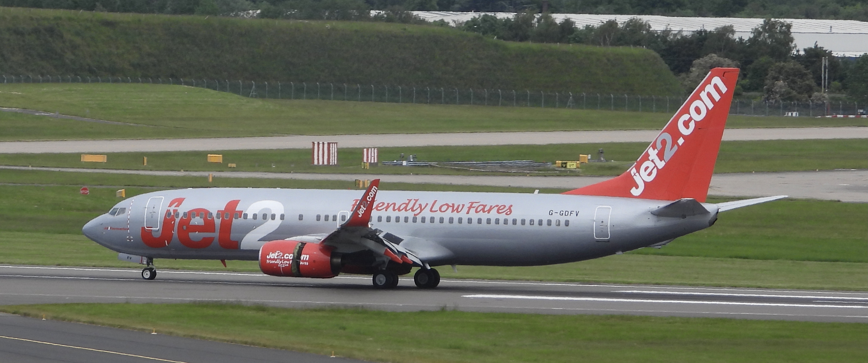 G-GDFV/GGDFV Jet2 Boeing 737-85F(WL) Photo by Emirates101 - AVSpotters.com