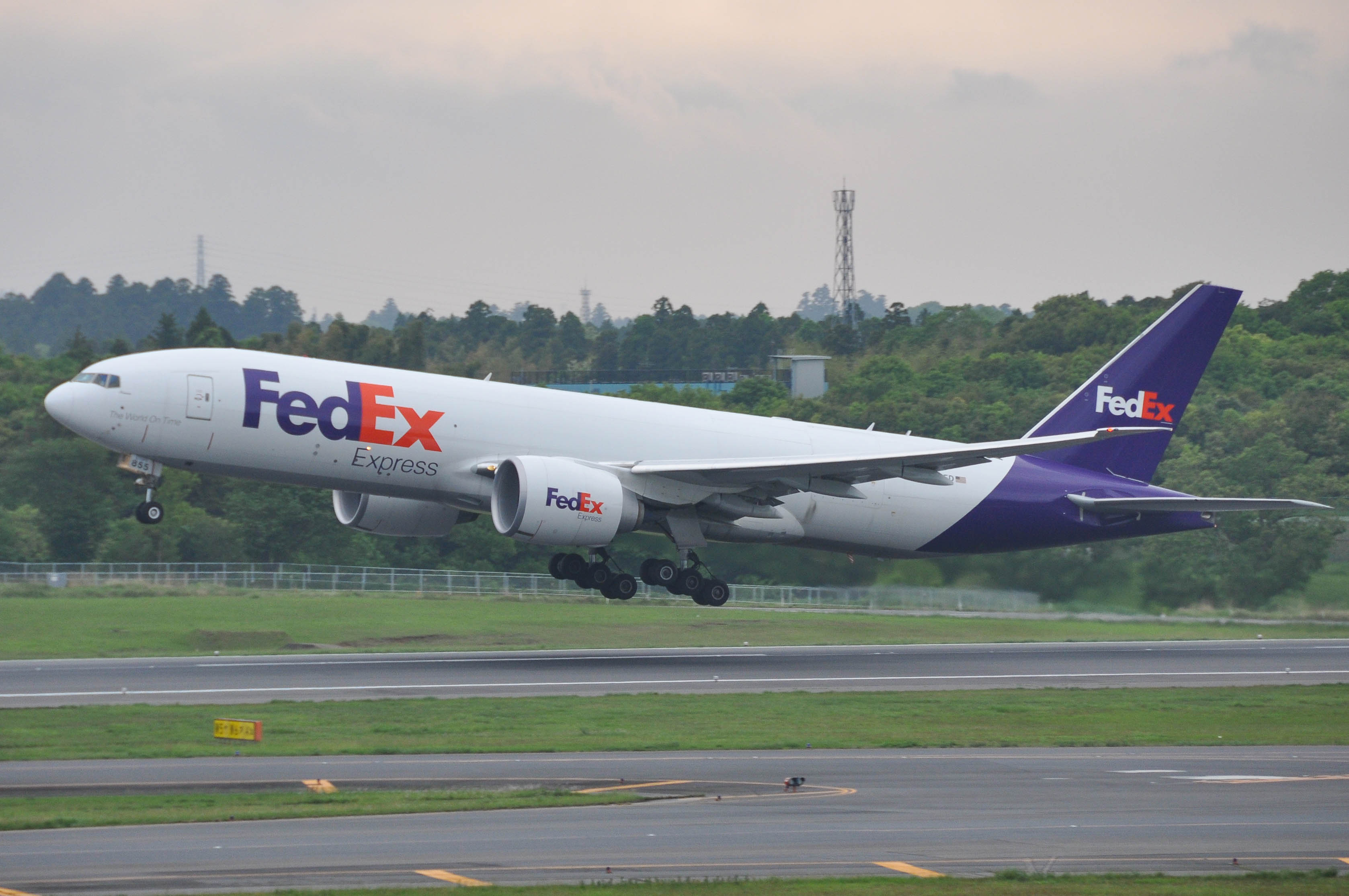 N855FD/N855FD Fedex - Federal Express Boeing 777 Airframe Information - AVSpotters.com