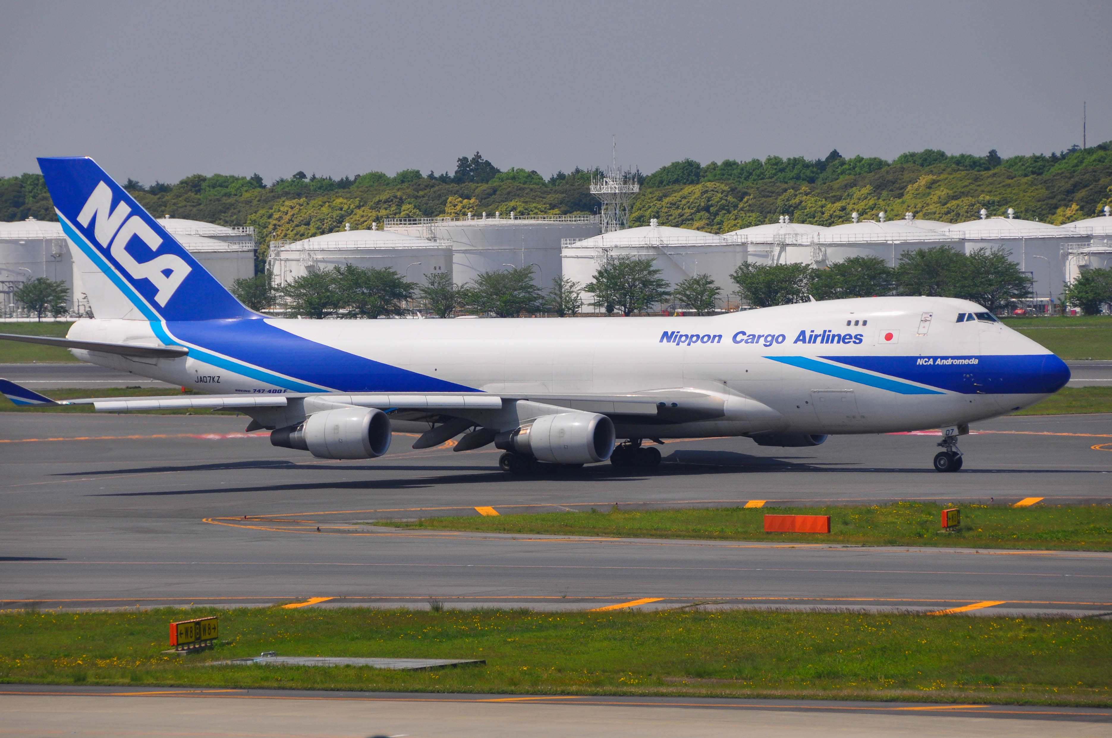 N407KZ/N407KZ Atlas Air Boeing 747 Airframe Information - AVSpotters.com
