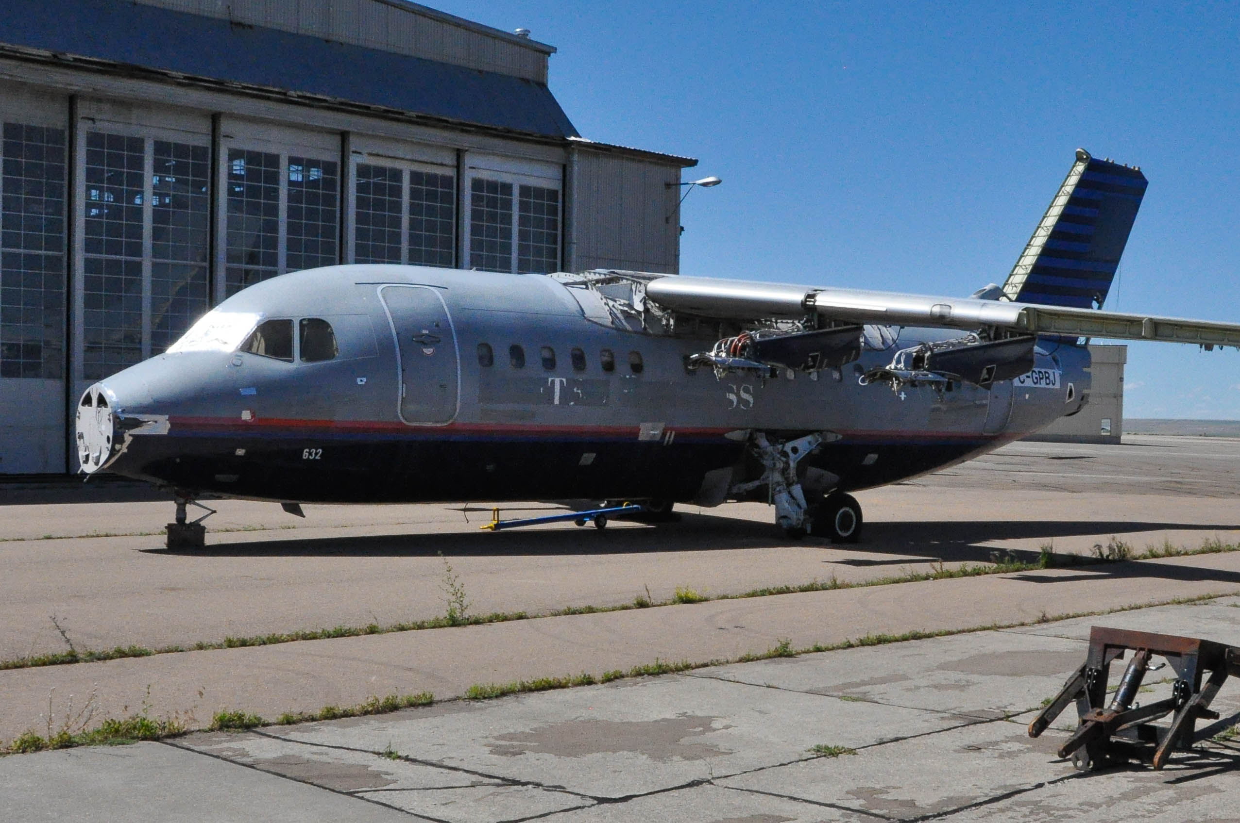 C-GPBJ/CGPBJ Regional 1 BAe 146 (Avro RJ) Airframe Information - AVSpotters.com
