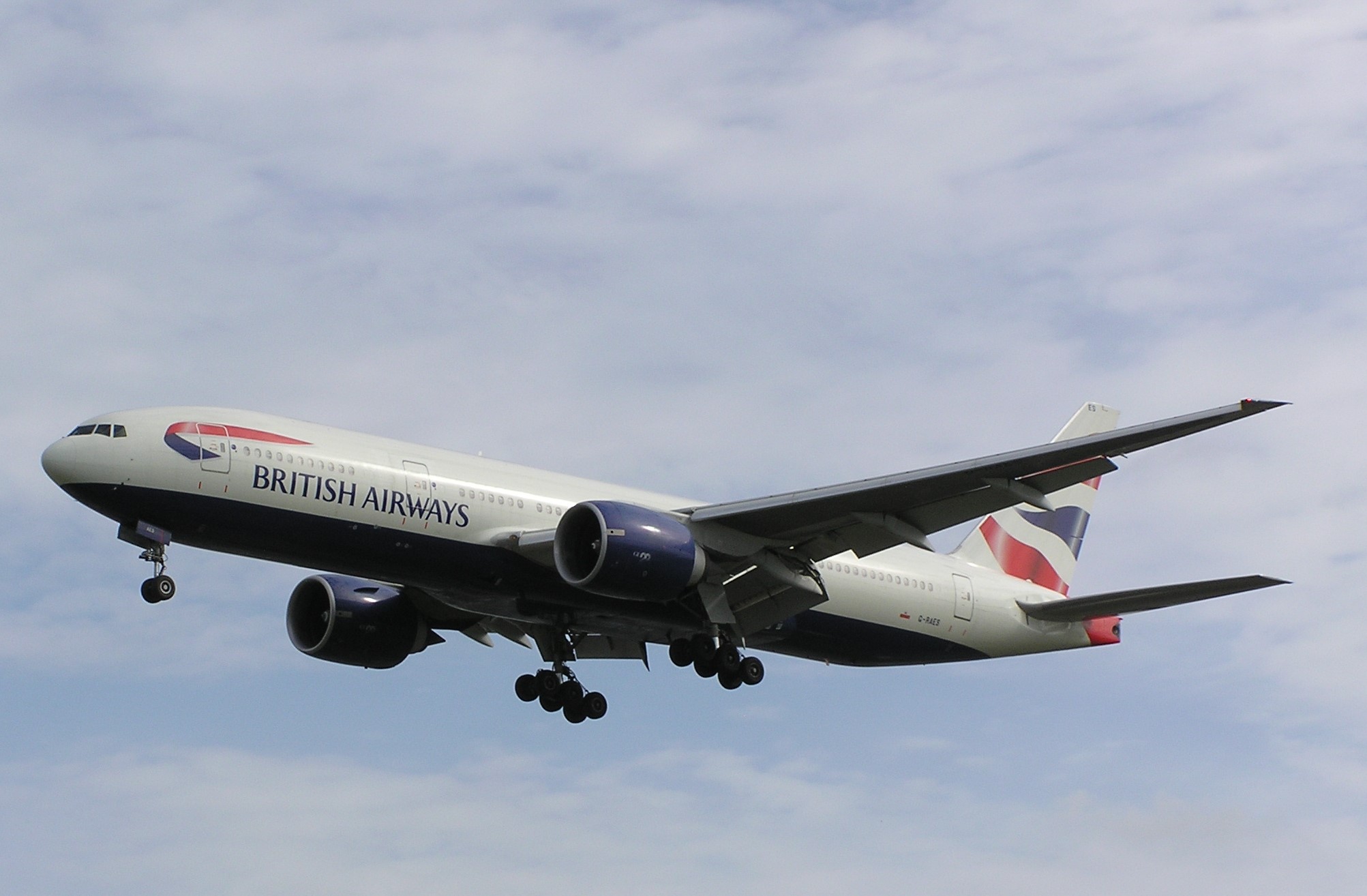 G-RAES/GRAES British Airways Boeing 777-236ER Photo by Ayronautica - AVSpotters.com