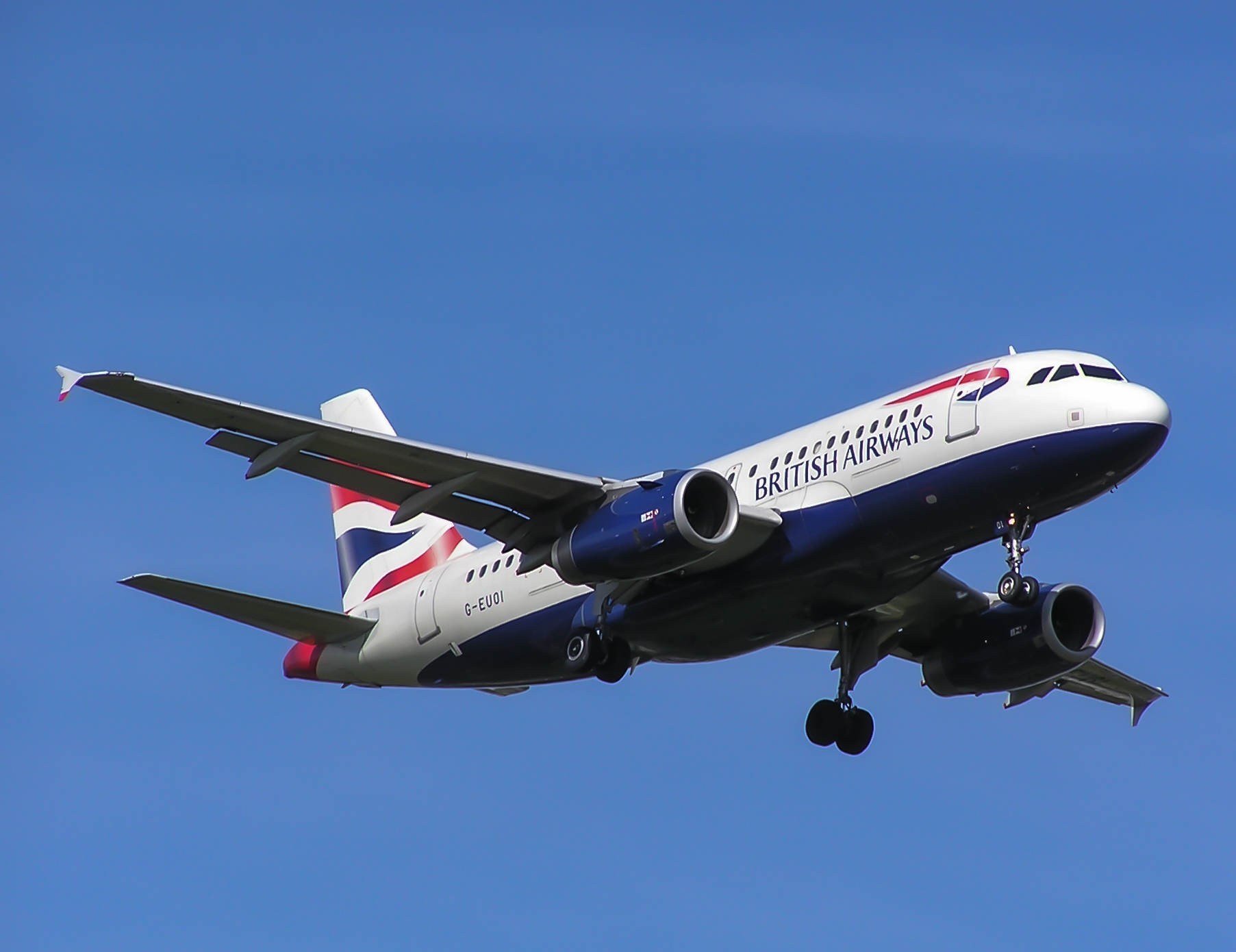 G-EUOI/GEUOI British Airways Airbus A319-131 Photo by Ayronautica - AVSpotters.com