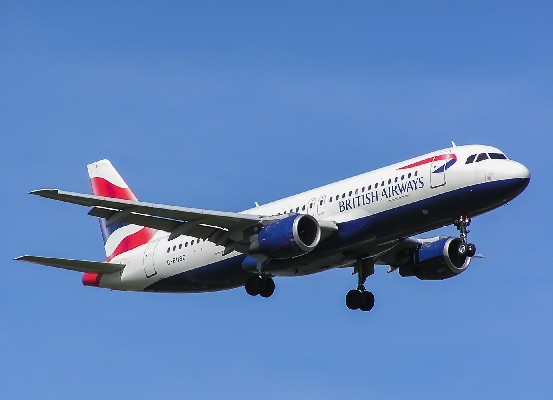 G-BUSC /GBUSC  British Airways Airbus A320-111 Photo by Ayronautica - AVSpotters.com