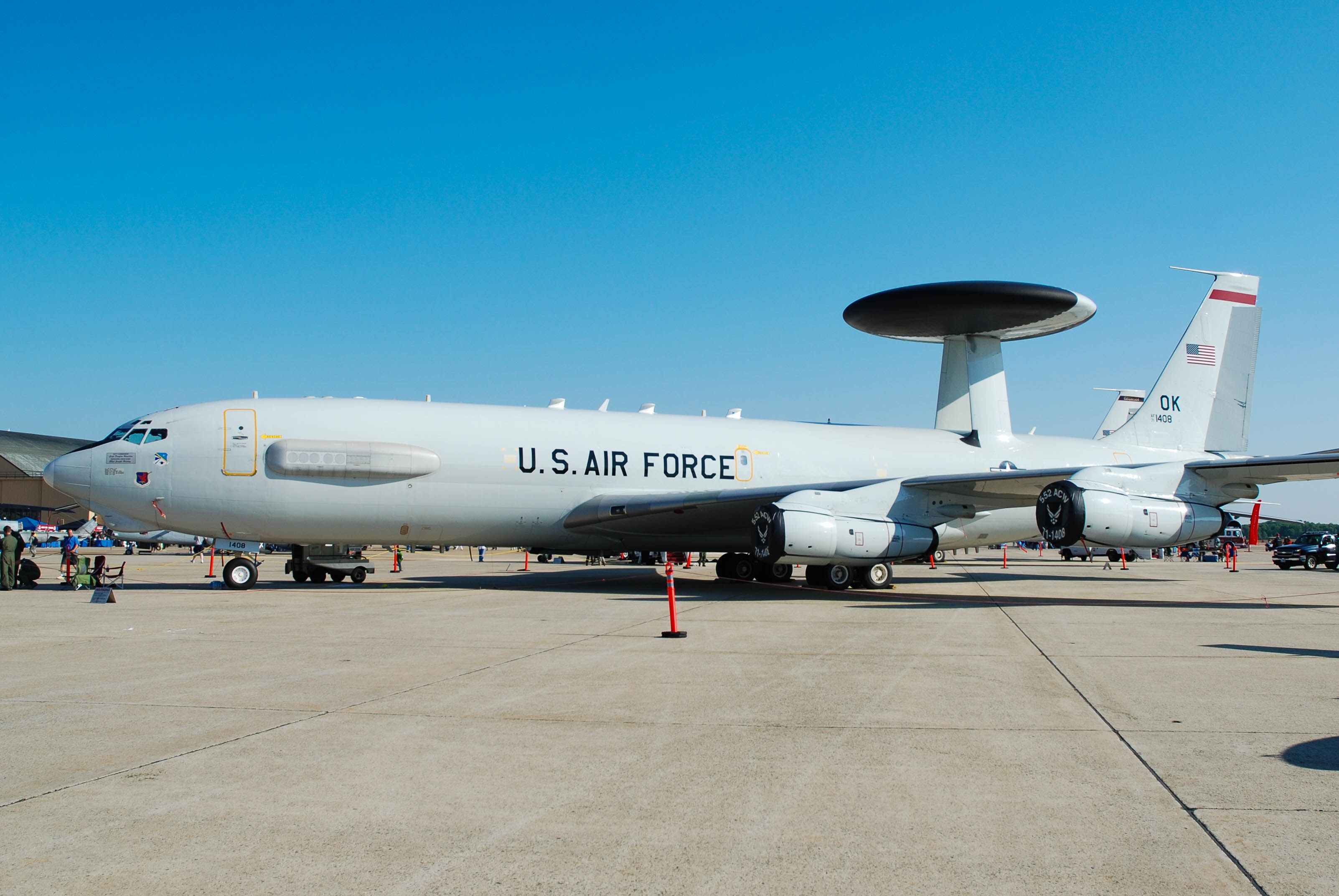 71-1408/711408 USAF - United States Air Force Boeing E-3A Sentry Photo by colinw - AVSpotters.com