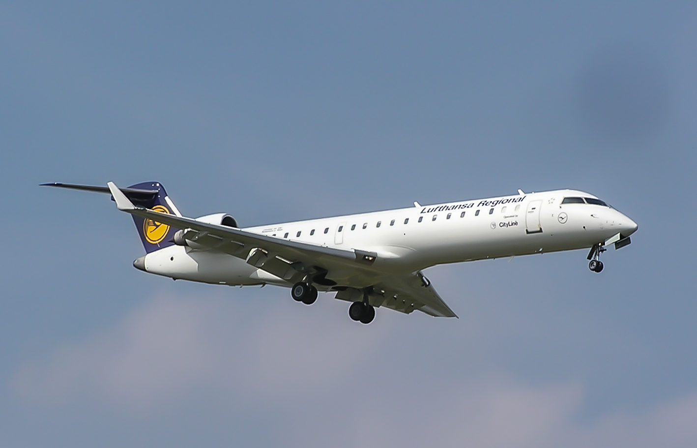 D-ACPB/DACPB Lufthansa Cityline Bombardier CRJ-701 Photo by Ayronautica - AVSpotters.com