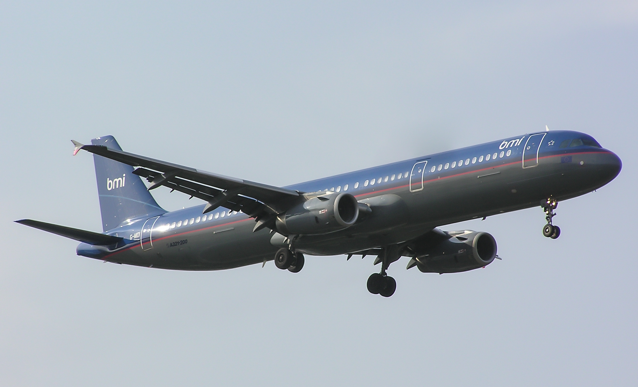 G-MIDI/GMIDI bmi British Midland Airbus A321-231 Photo by Ayronautica - AVSpotters.com