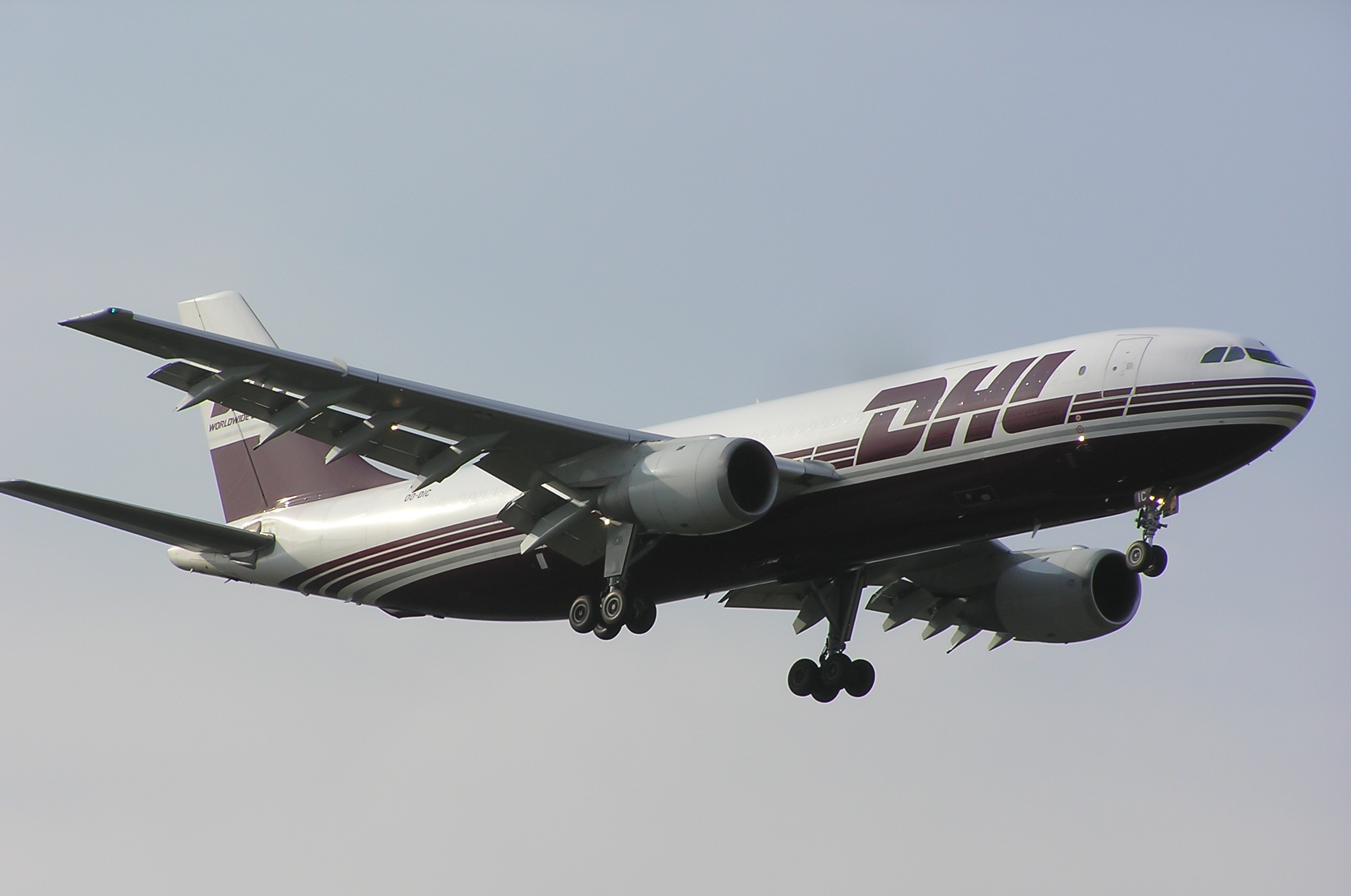 OO-DIC/OODIC European Air Transport Airbus A300B4-203(F) Photo by Ayronautica - AVSpotters.com