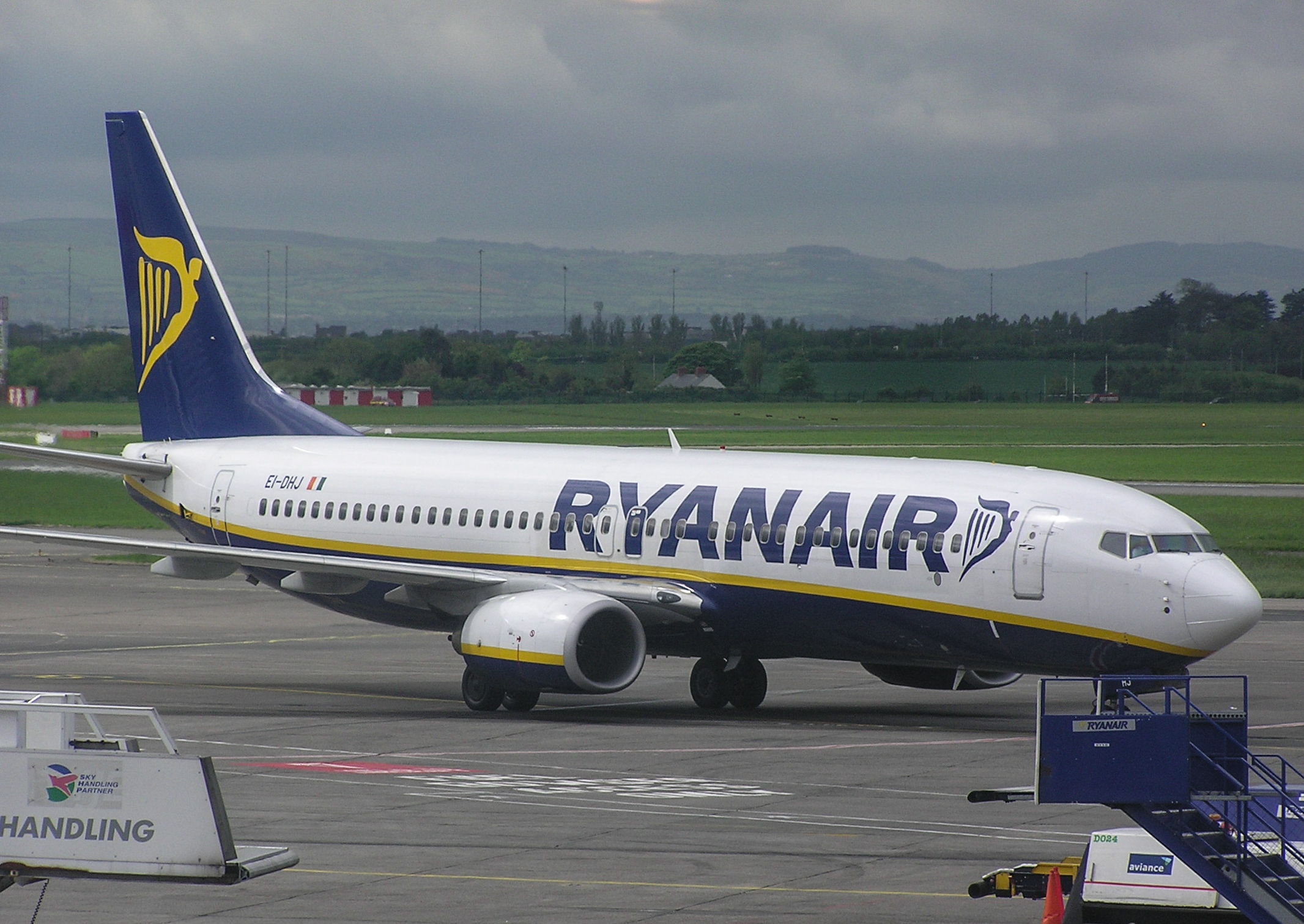 EI-DHJ/EIDHJ Ryanair Boeing 737-8AS(WL) Photo by Ayronautica - AVSpotters.com