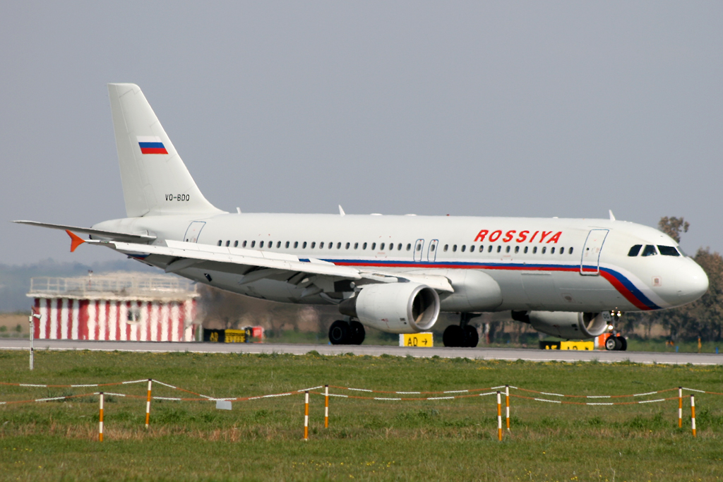 VQ-BDQ/VQBDQ Rossiya Airlines Airbus A320-214 Photo by JLRAviation - AVSpotters.com