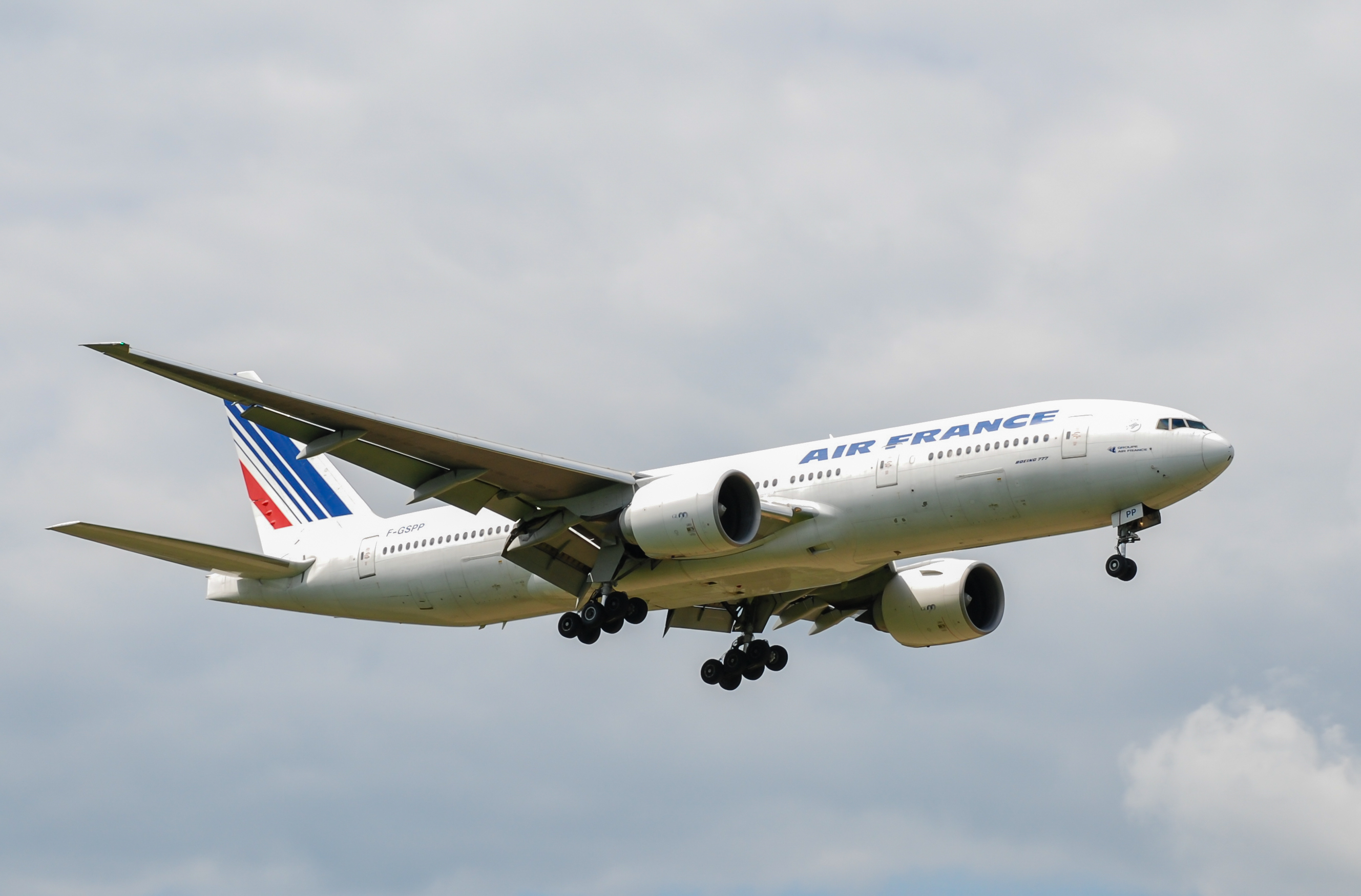 F-GSPP/FGSPP Air France Boeing 777 Airframe Information - AVSpotters.com