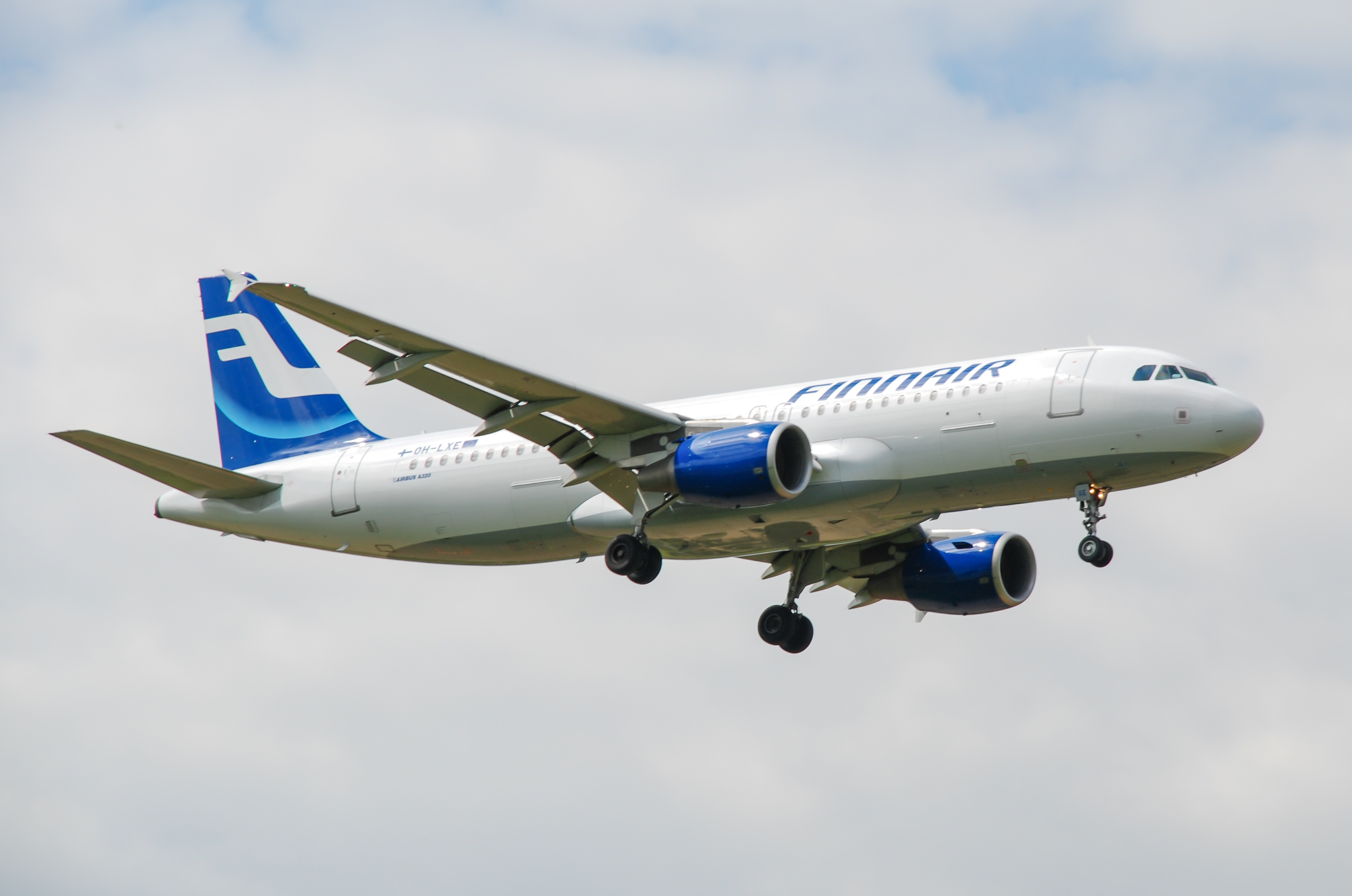 OH-LXE/OHLXE Finnair Airbus A320-214 Photo by Ayronautica - AVSpotters.com